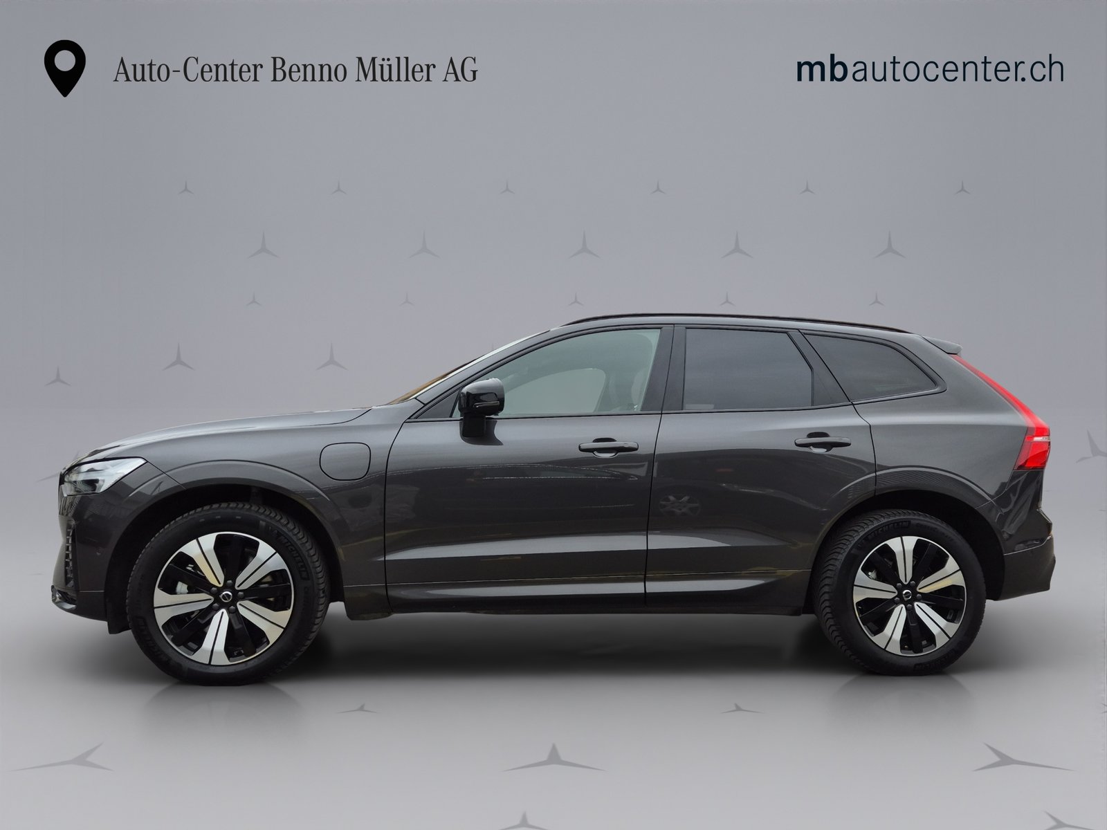 VOLVO XC60 2.0 T8 TE Plus Dark eAWD, Hybride Rechargeable Essence/Électricité, Occasion / Utilisé, Automatique - 2