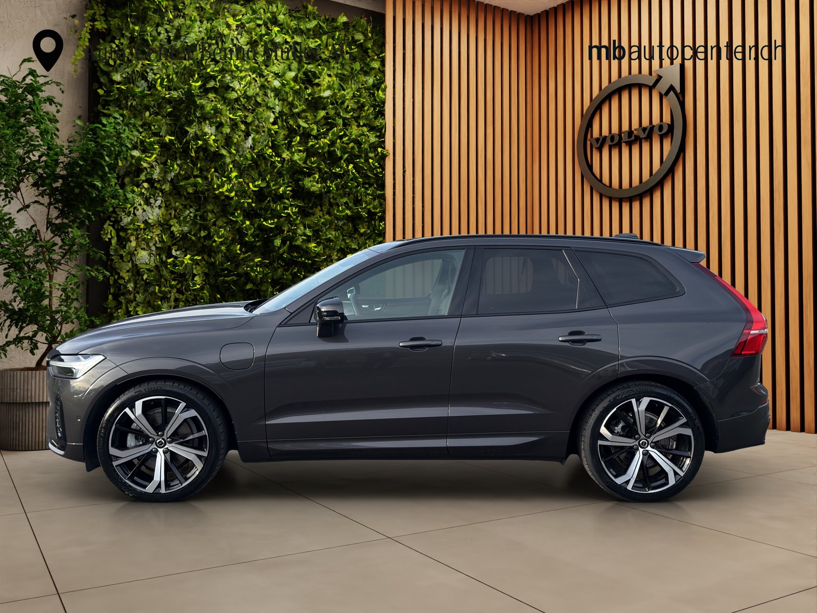 VOLVO XC60 2.0 T8 TE Ultimate Dark eAWD, Plug-in-Hybrid Benzina/Elettrica, Occasioni / Usate, Automatico - 2