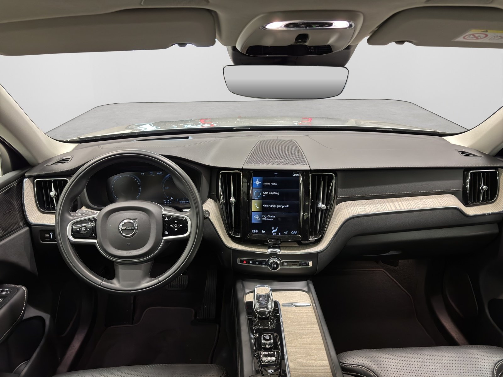VOLVO XC60 2.0 T6 TE Inscription eAWD, Hybride Rechargeable Essence/Électricité, Occasion / Utilisé, Automatique - 7