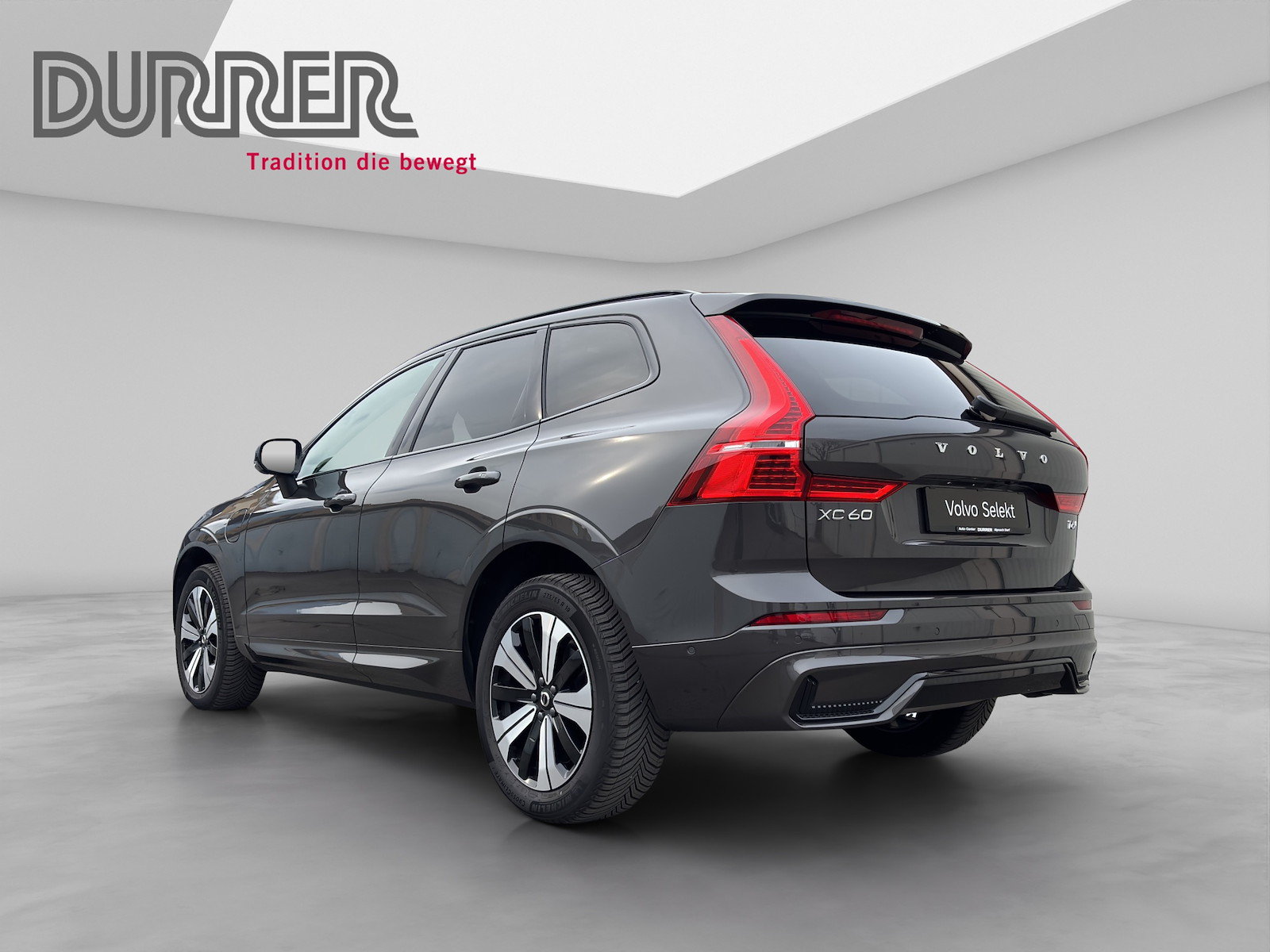 VOLVO XC60 2.0 T6 TE Plus Dark eAWD, Plug-in-Hybrid Petrol/Electric, Second hand / Used, Automatic - 3