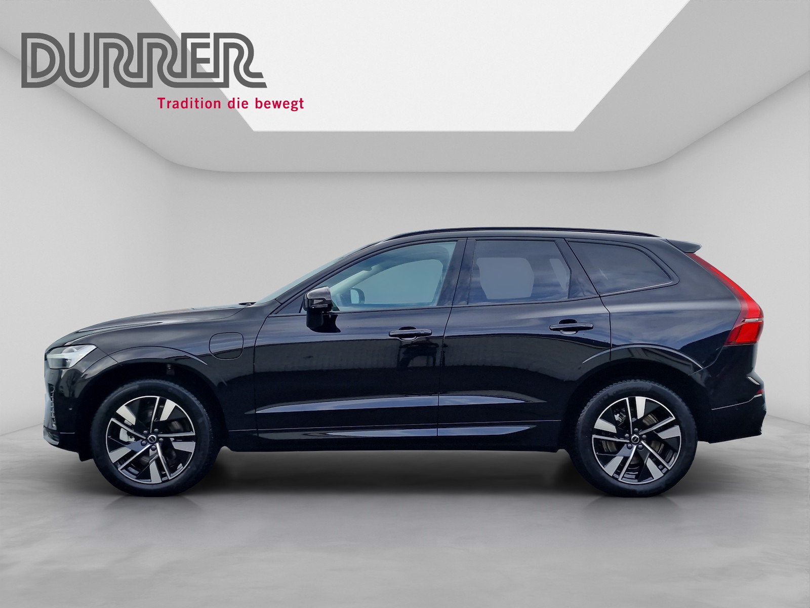 VOLVO XC60 2.0 T8 TE Plus Dark eAWD, Hybride Rechargeable Essence/Électricité, Occasion / Utilisé, Automatique - 2