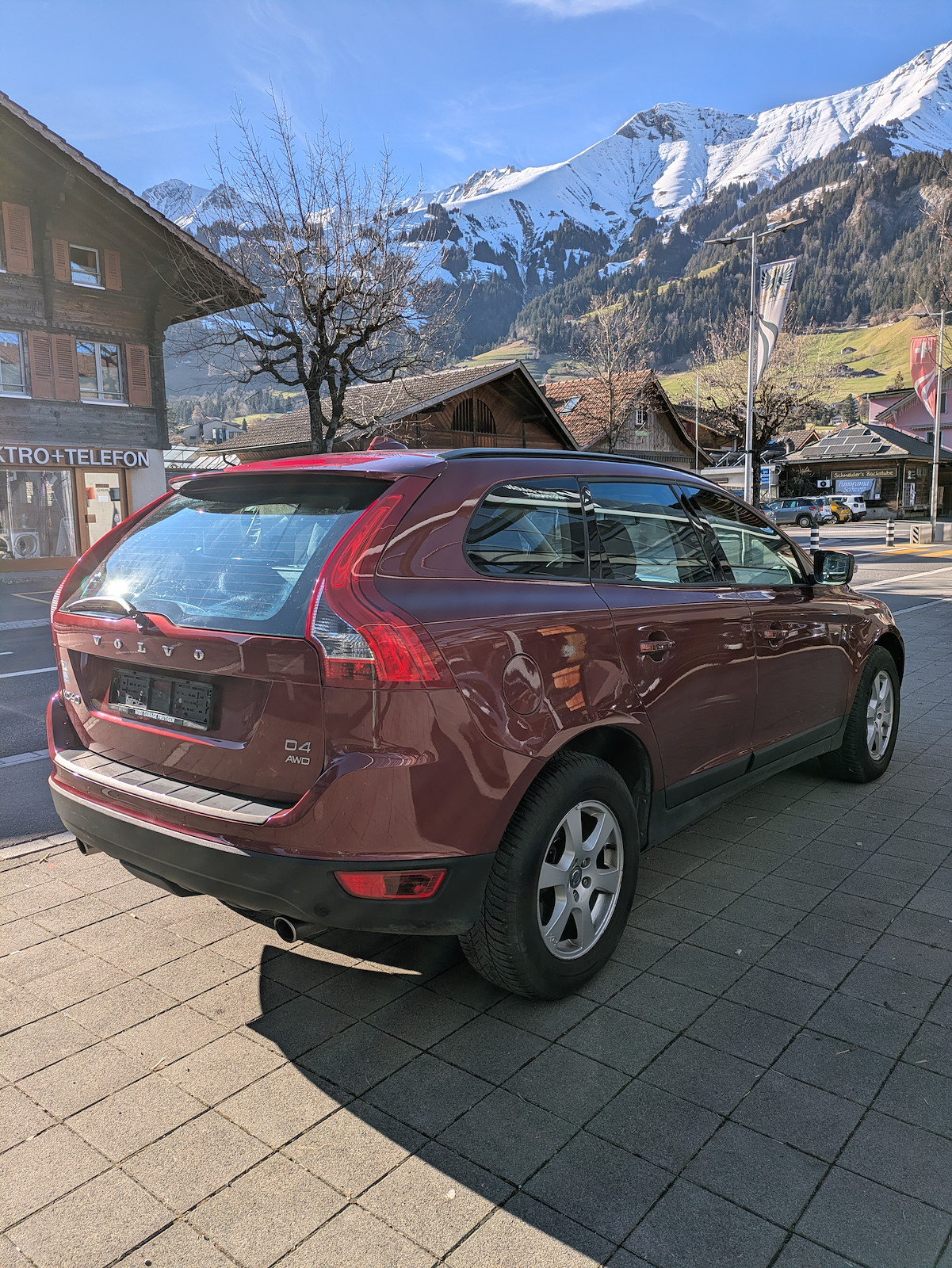 VOLVO XC60 2.4 D4 Kinetic AWD, Diesel, Second hand / Used, Manual - 6