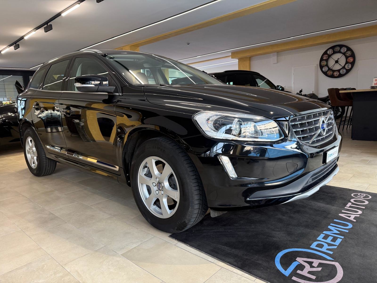 VOLVO XC60 D5 AWD Summum Geartronic