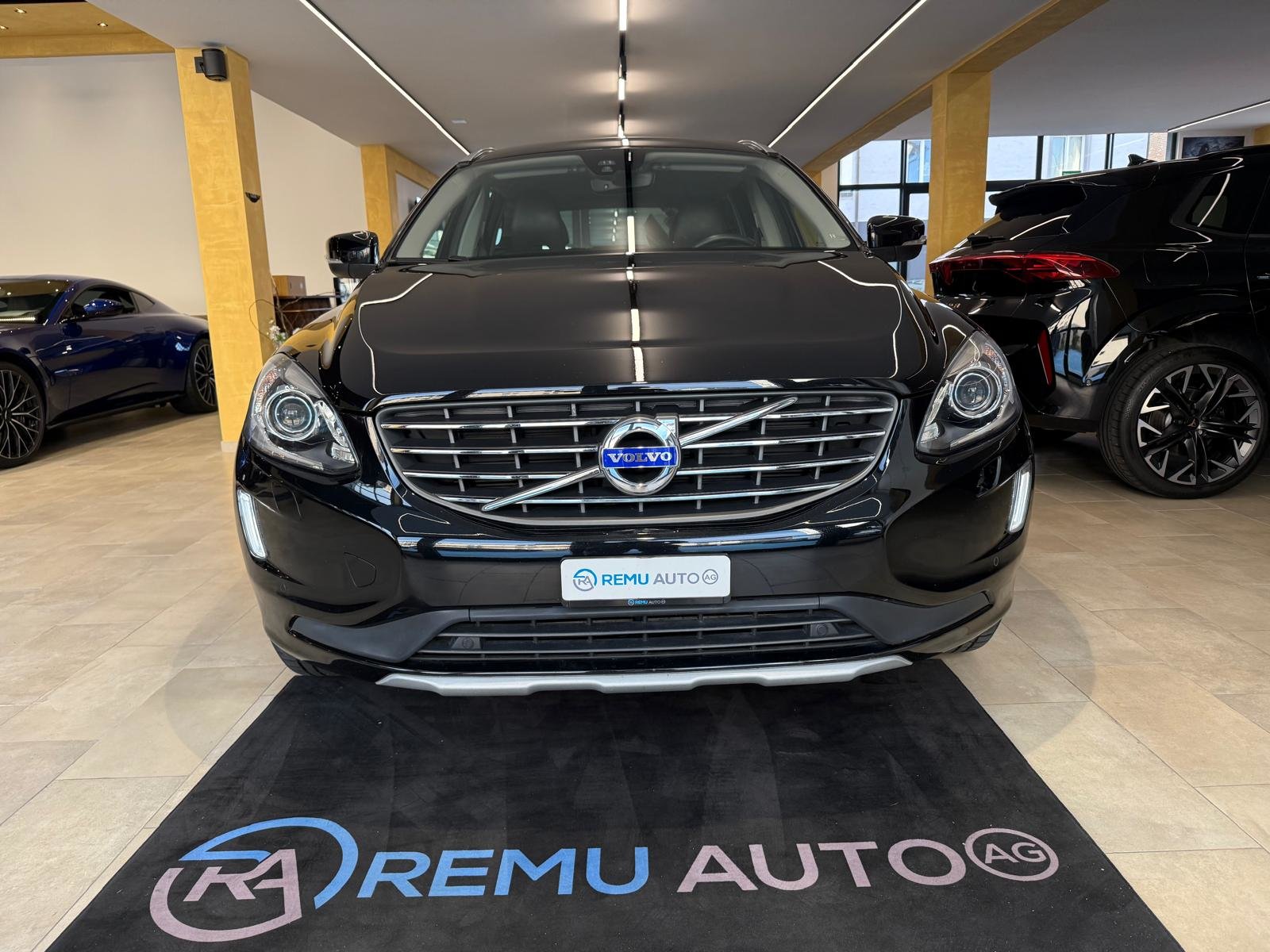 VOLVO XC60 D5 AWD Summum Geartronic, Diesel, Second hand / Used, Automatic - 7
