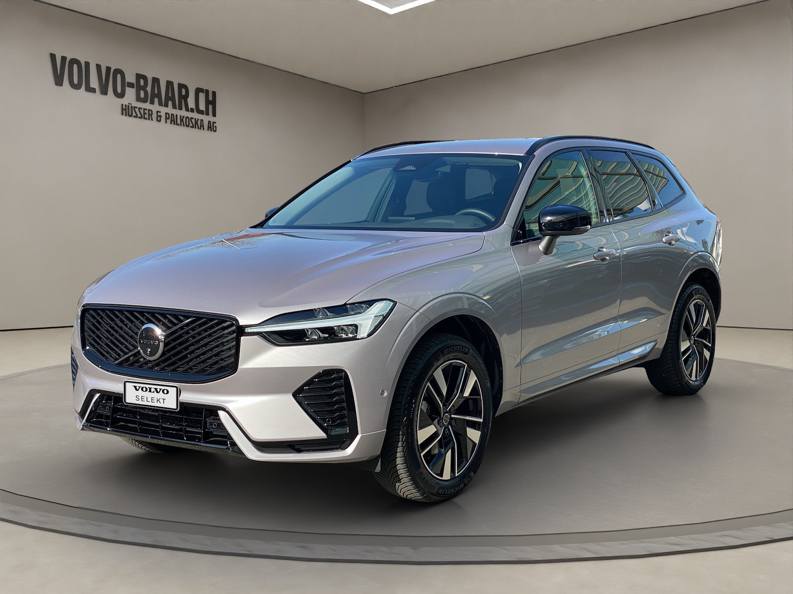 VOLVO XC60 2.0 B5 MH Plus Dark AWD