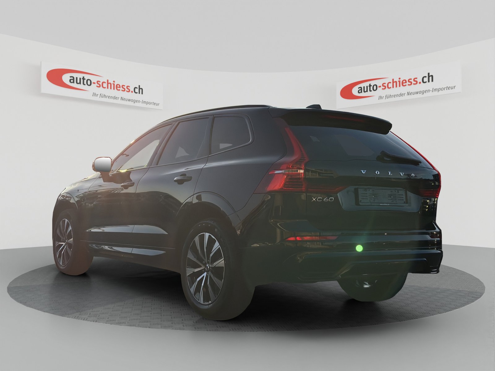 VOLVO XC60 B4 AWD Plus Dark Geartronic, Hybride Léger Diesel/Électricité, Occasion / Utilisé, Automatique - 3
