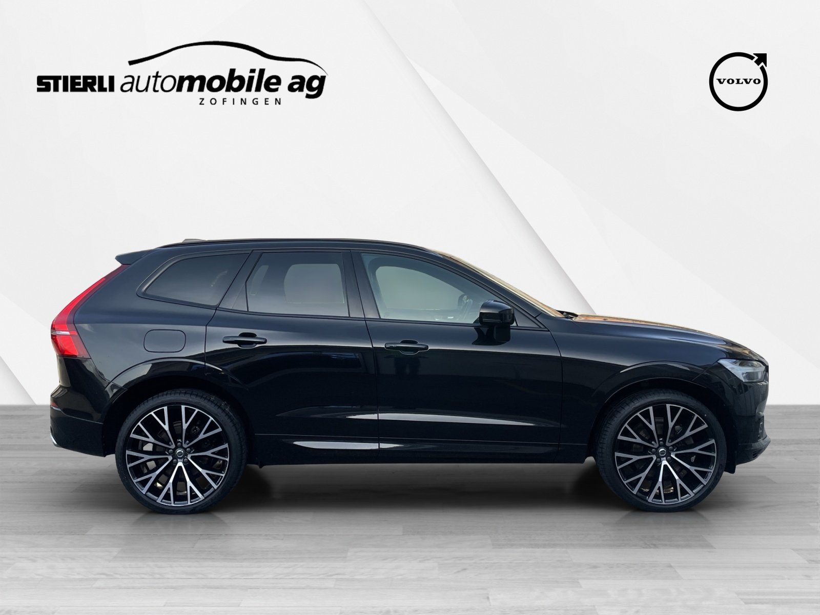 VOLVO XC60 2.0 T6 TE R-Design eAWD, Hybride Rechargeable Essence/Électricité, Occasion / Utilisé, Automatique - 4