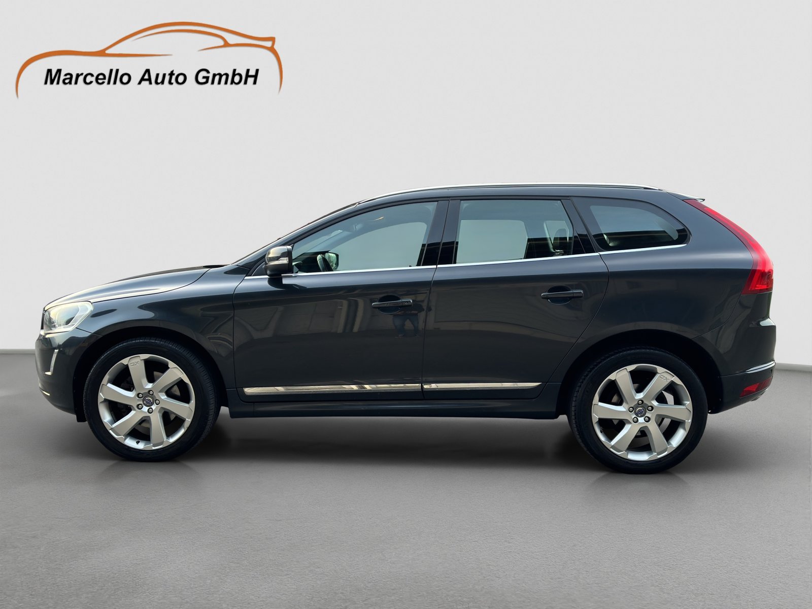VOLVO XC60 D4 AWD Summum Geartronic, Diesel, Second hand / Used, Automatic - 2