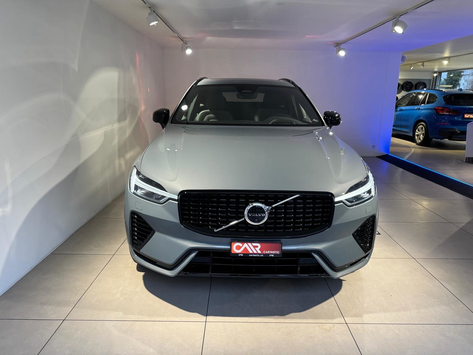 VOLVO XC60 2.0 T6 TE Ultimate Dark eAWD, Plug-in-Hybrid Petrol/Electric, Second hand / Used, Automatic - 2