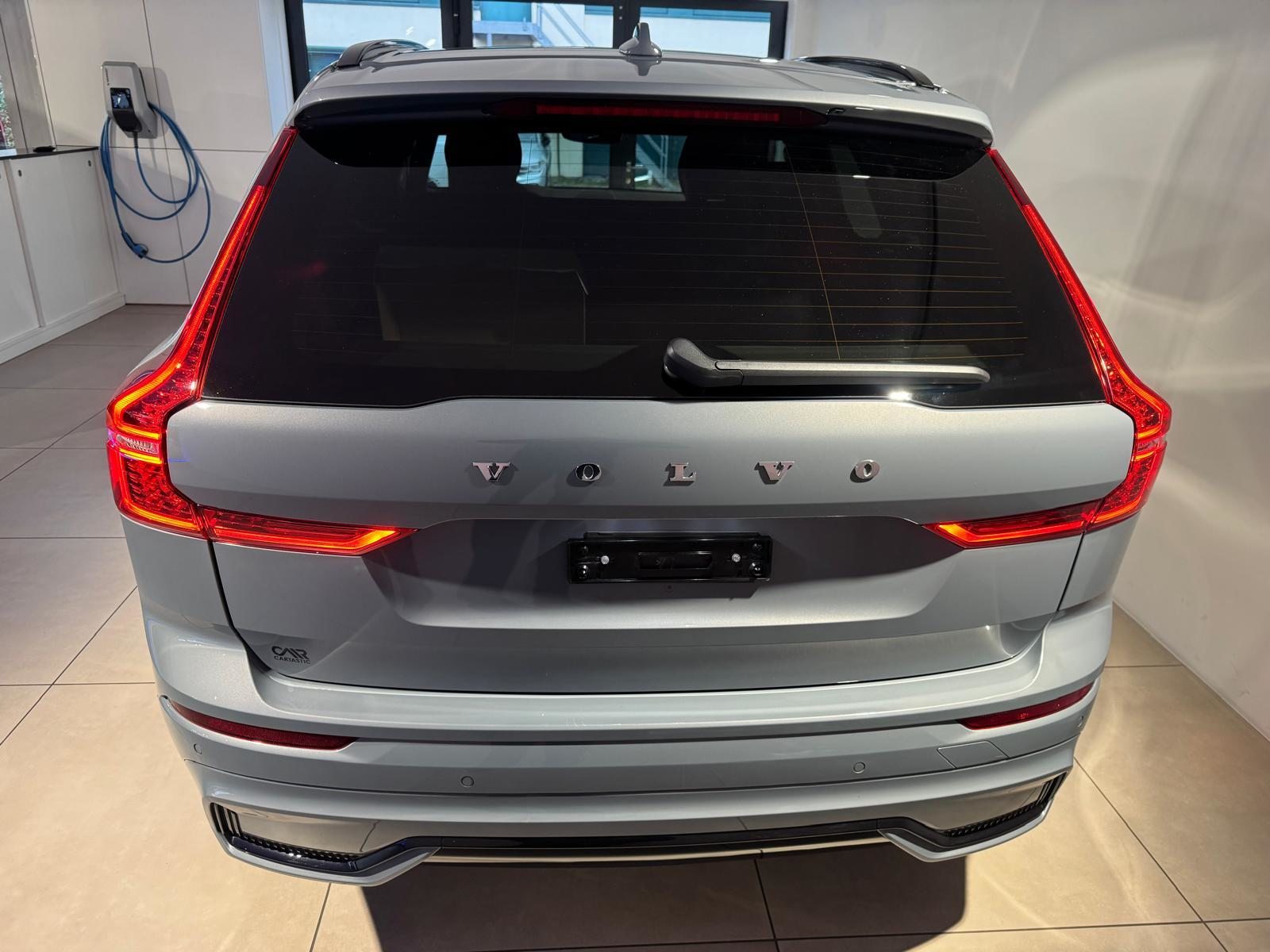 VOLVO XC60 2.0 T6 TE Ultimate Dark eAWD, Plug-in-Hybrid Petrol/Electric, Second hand / Used, Automatic - 4