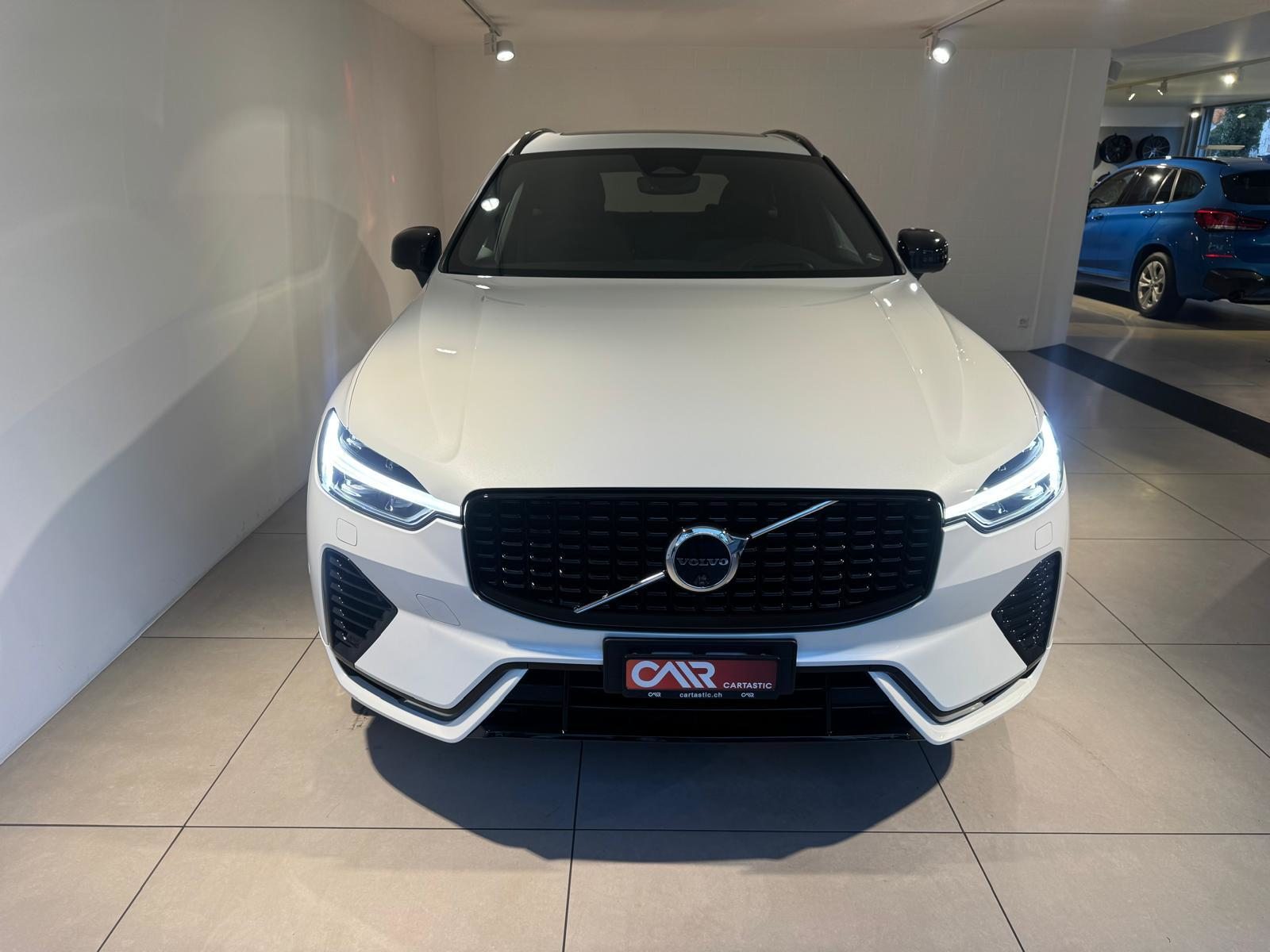 VOLVO XC60 2.0 T6 TE Ultimate Dark eAWD, Hybride Rechargeable Essence/Électricité, Occasion / Utilisé, Automatique - 3