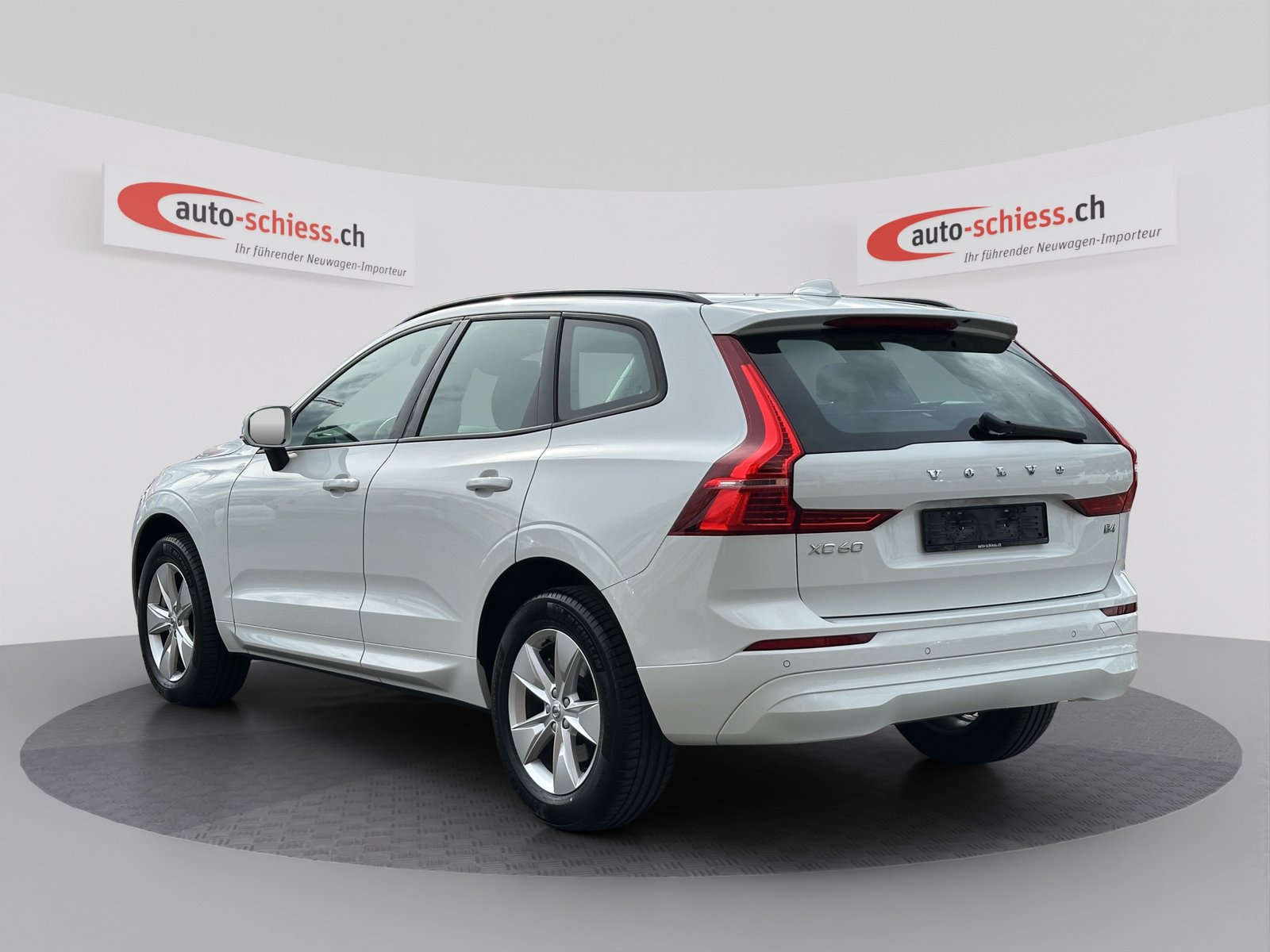 VOLVO XC60 B4 Benzin Mild Hybrid Momentum Geartronic, Hybride Léger Essence/Électricité, Occasion / Utilisé, Automatique - 3