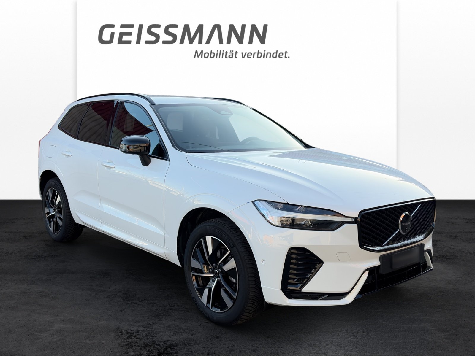 VOLVO XC60 2.0 B5 MH Plus Dark AWD, Hybride Leggero Benzina/Elettrica, Occasioni / Usate, Automatico - 2