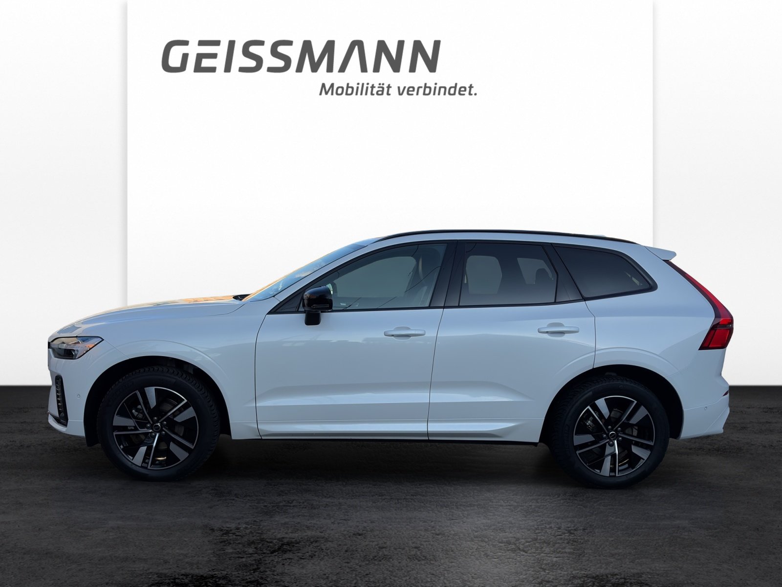 VOLVO XC60 2.0 B5 MH Plus Dark AWD, Hybride Leggero Benzina/Elettrica, Occasioni / Usate, Automatico - 5