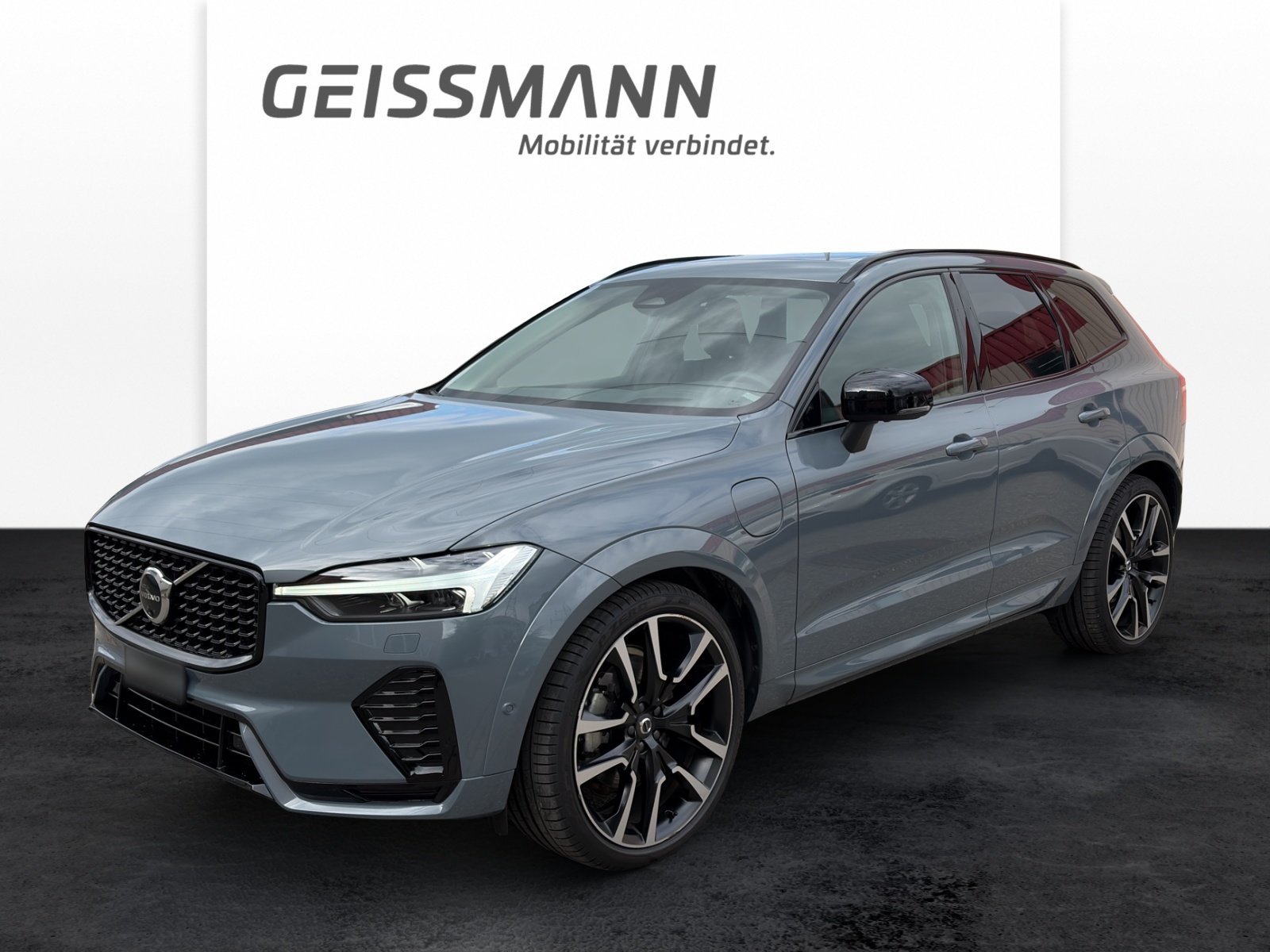 VOLVO XC60 2.0 T8 TE Ultimate Dark eAWD