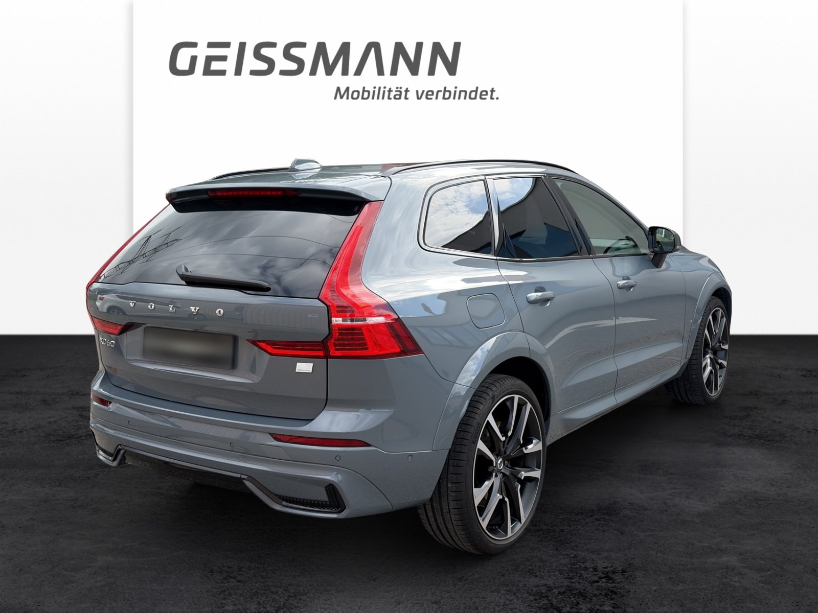 VOLVO XC60 2.0 T8 TE Ultimate Dark eAWD, Plug-in-Hybrid Petrol/Electric, Second hand / Used, Automatic - 4