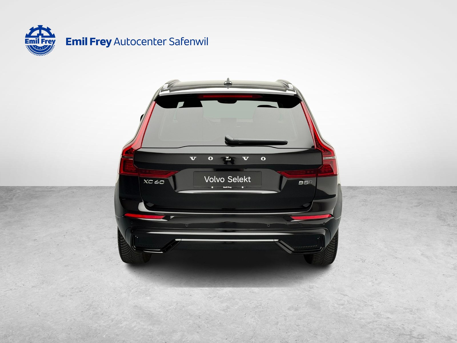 VOLVO XC60 2.0 B5 MH Plus Dark AWD, Hybride Léger Essence/Électricité, Occasion / Utilisé, Automatique - 4
