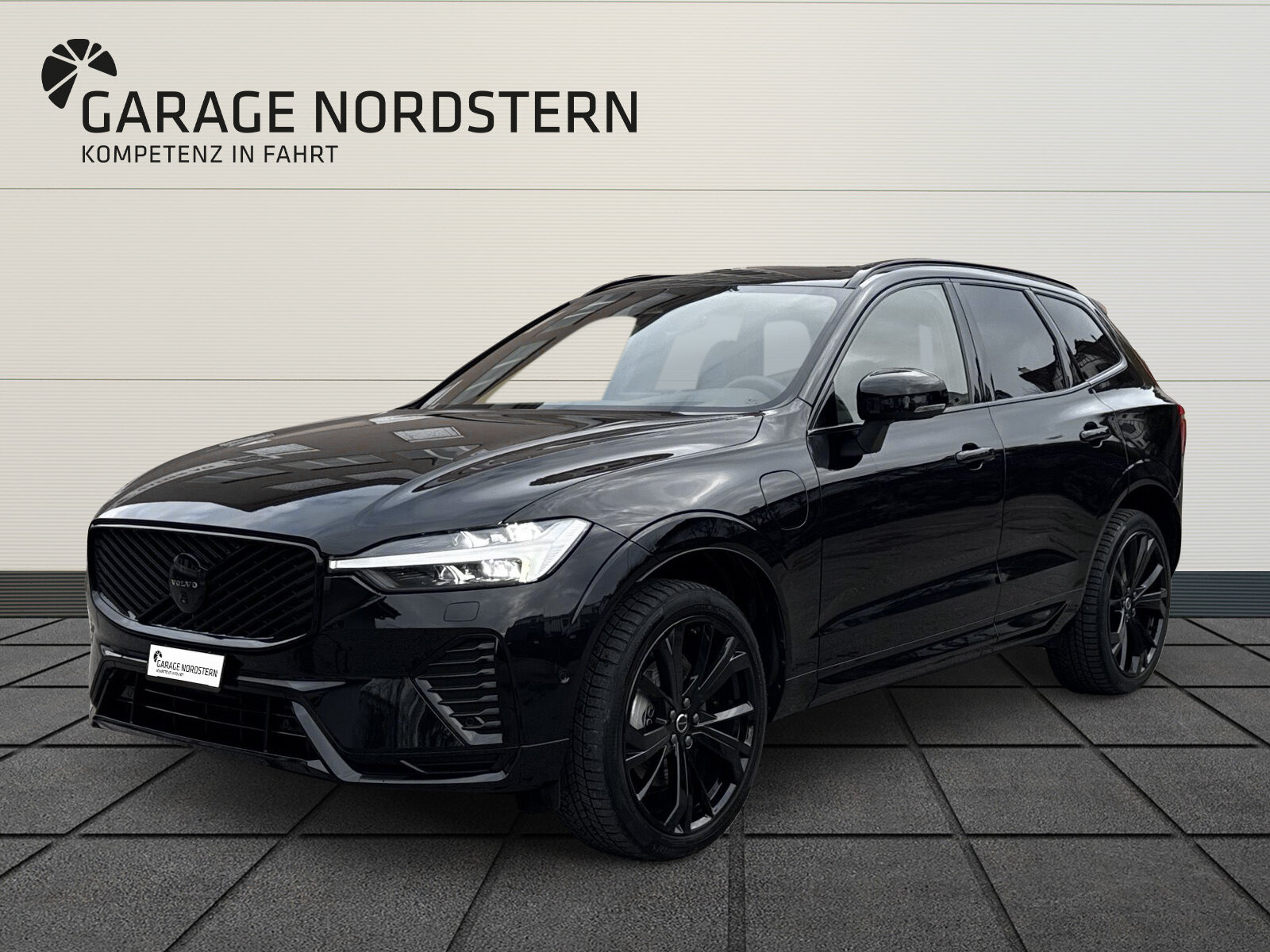 VOLVO XC60 2.0 T6 TE Black Edition eAWD, Plug-in-Hybrid Petrol/Electric, Second hand / Used, Automatic