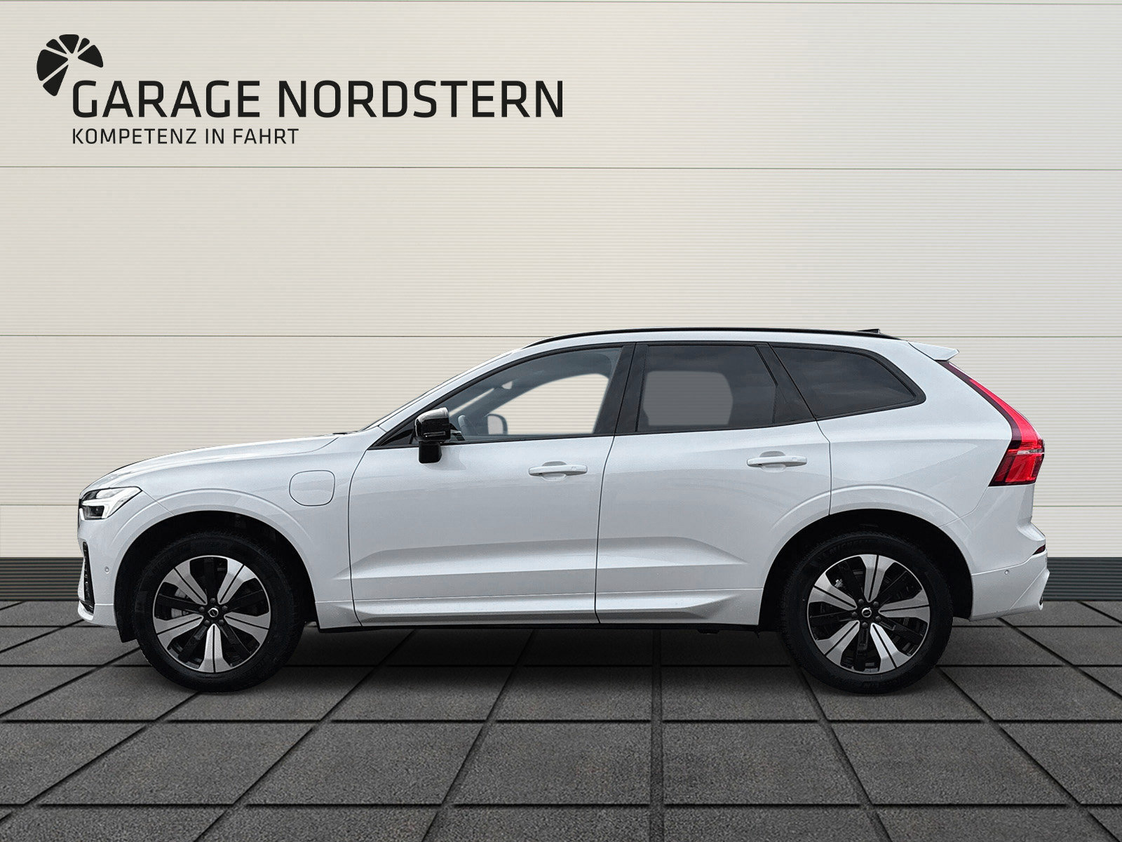 VOLVO XC60 2.0 T6 TE Plus Dark eAWD, Hybride Rechargeable Essence/Électricité, Occasion / Utilisé, Automatique - 3