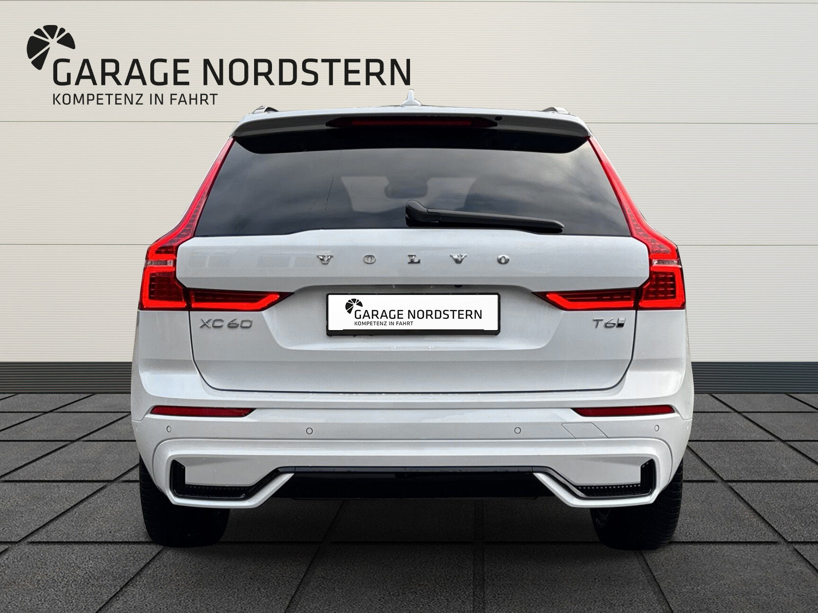 VOLVO XC60 2.0 T6 TE Plus Dark eAWD, Hybride Rechargeable Essence/Électricité, Occasion / Utilisé, Automatique - 5