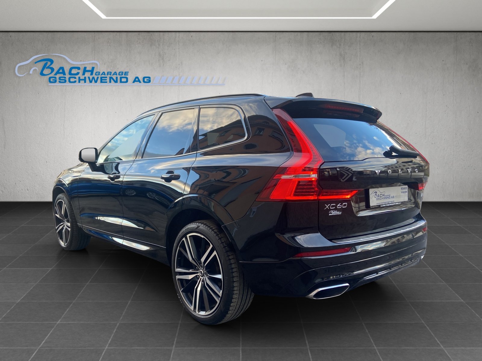 VOLVO XC60 B5 Benzin Mild Hybrid AWD R-Design Geartronic, Hybride Léger Essence/Électricité, Occasion / Utilisé, Automatique - 5