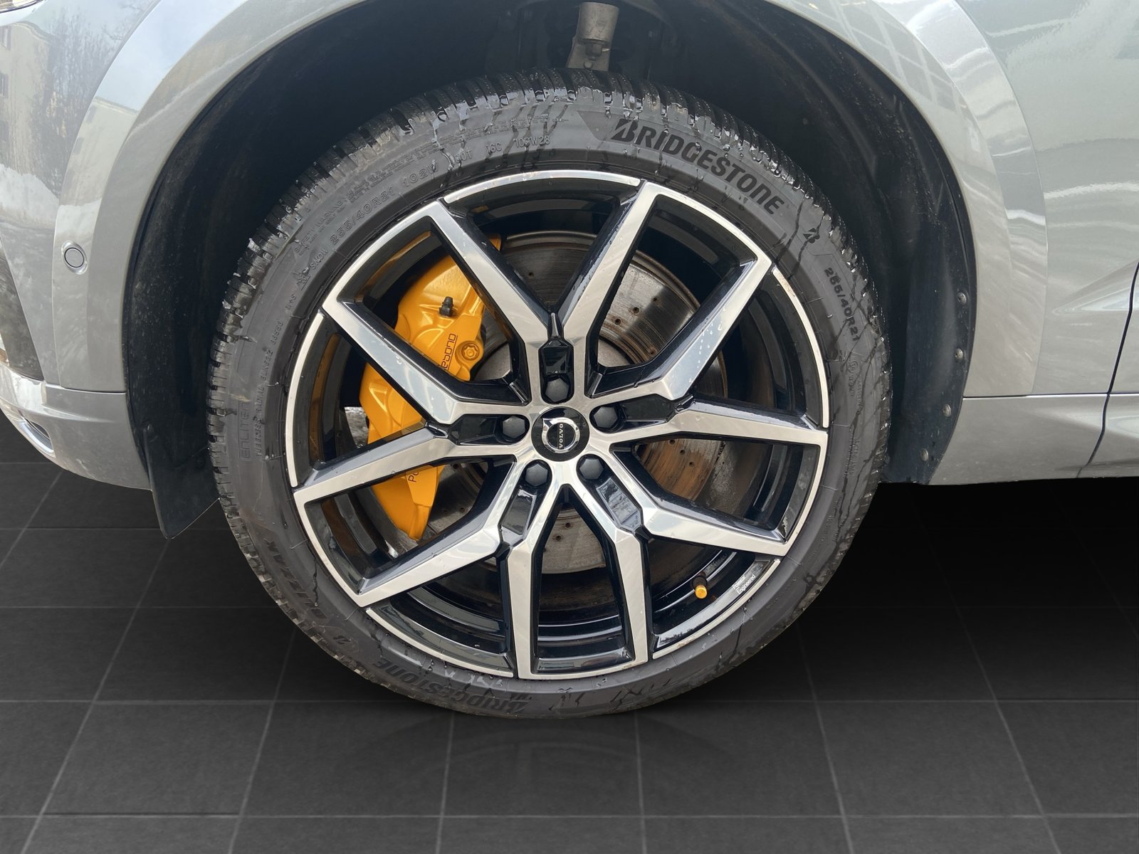 VOLVO XC60 T8 eAWD Polestar Geartronic, Plug-in-Hybrid Benzin/Elektro, Occasion / Gebraucht, Automatik - 7