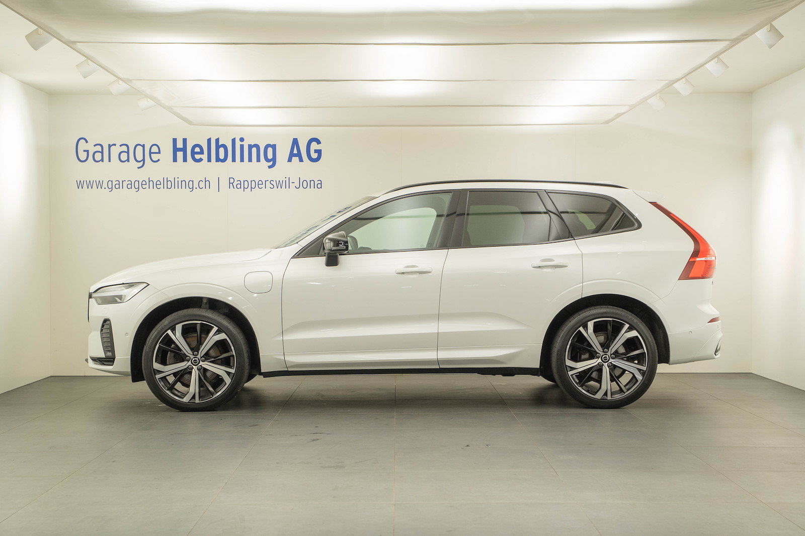 VOLVO XC60 2.0 T6 TE Ultimate Dark eAWD, Plug-in-Hybrid Benzin/Elektro, Occasion / Gebraucht, Automatik - 3