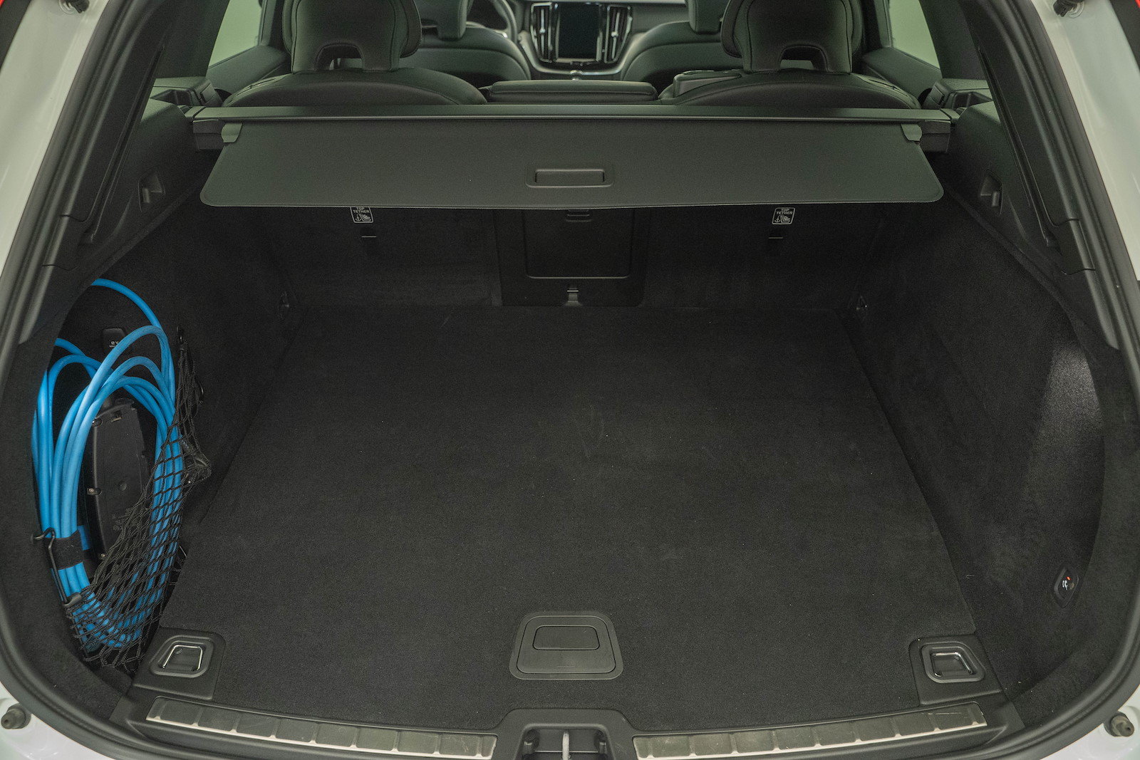 VOLVO XC60 2.0 T6 TE Ultimate Dark eAWD, Plug-in-Hybrid Benzin/Elektro, Occasion / Gebraucht, Automatik - 5
