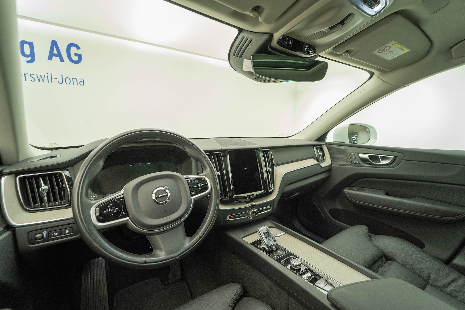 VOLVO XC60 2.0 T8 TE Inscription eAWD, Plug-in-Hybrid Benzin/Elektro, Occasion / Gebraucht, Automatik - 7