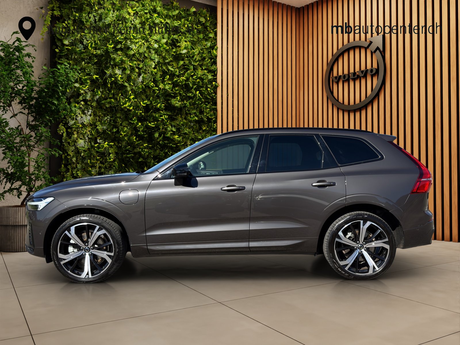 VOLVO XC60 2.0 T6 TE Ultimate Dark eAWD, Plug-in-Hybrid Benzina/Elettrica, Occasioni / Usate, Automatico - 2