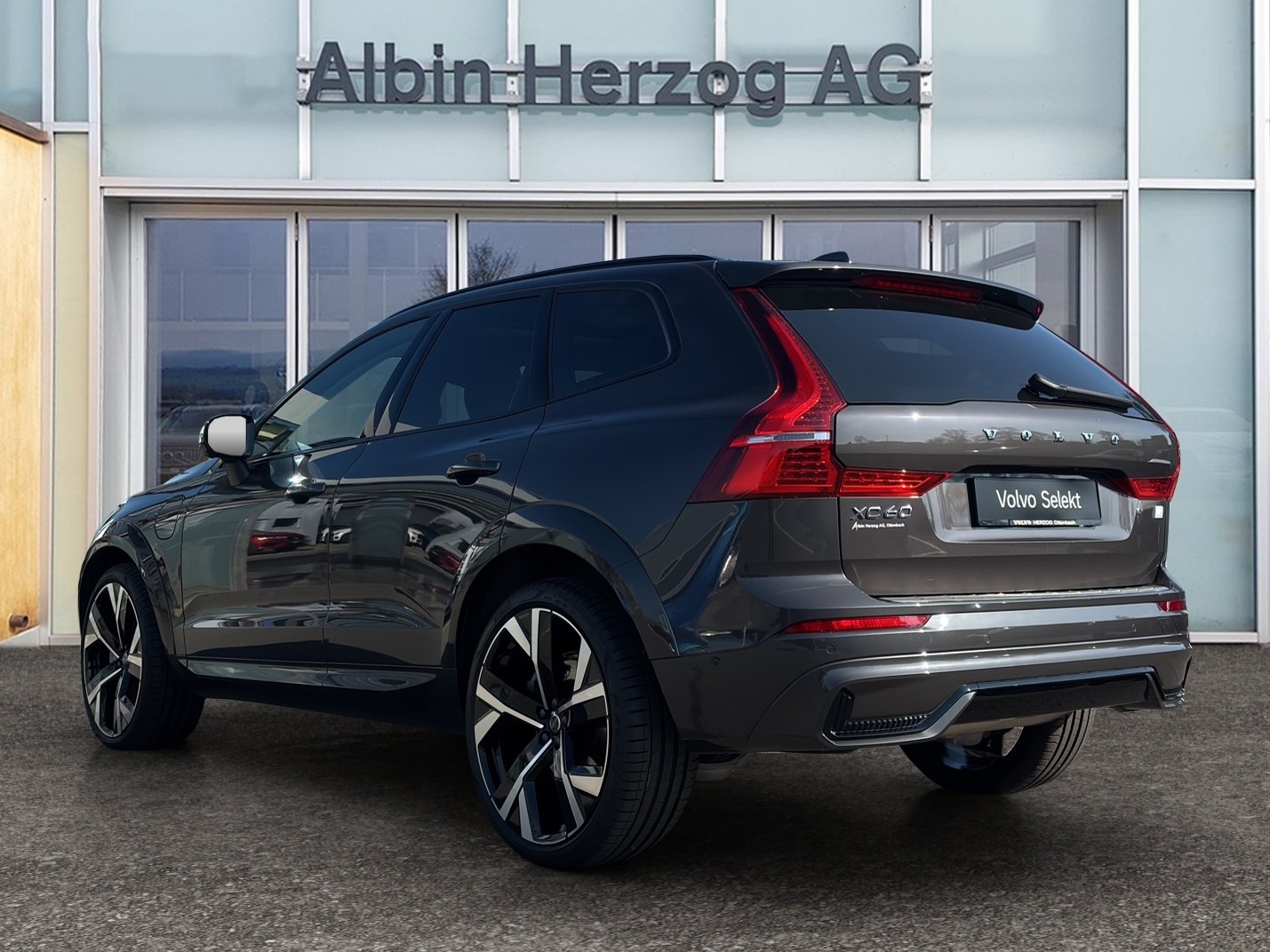 VOLVO XC60 2.0 T8 TE Ultimate Dark eAWD, Plug-in-Hybrid Benzin/Elektro, Occasion / Gebraucht, Automatik - 3