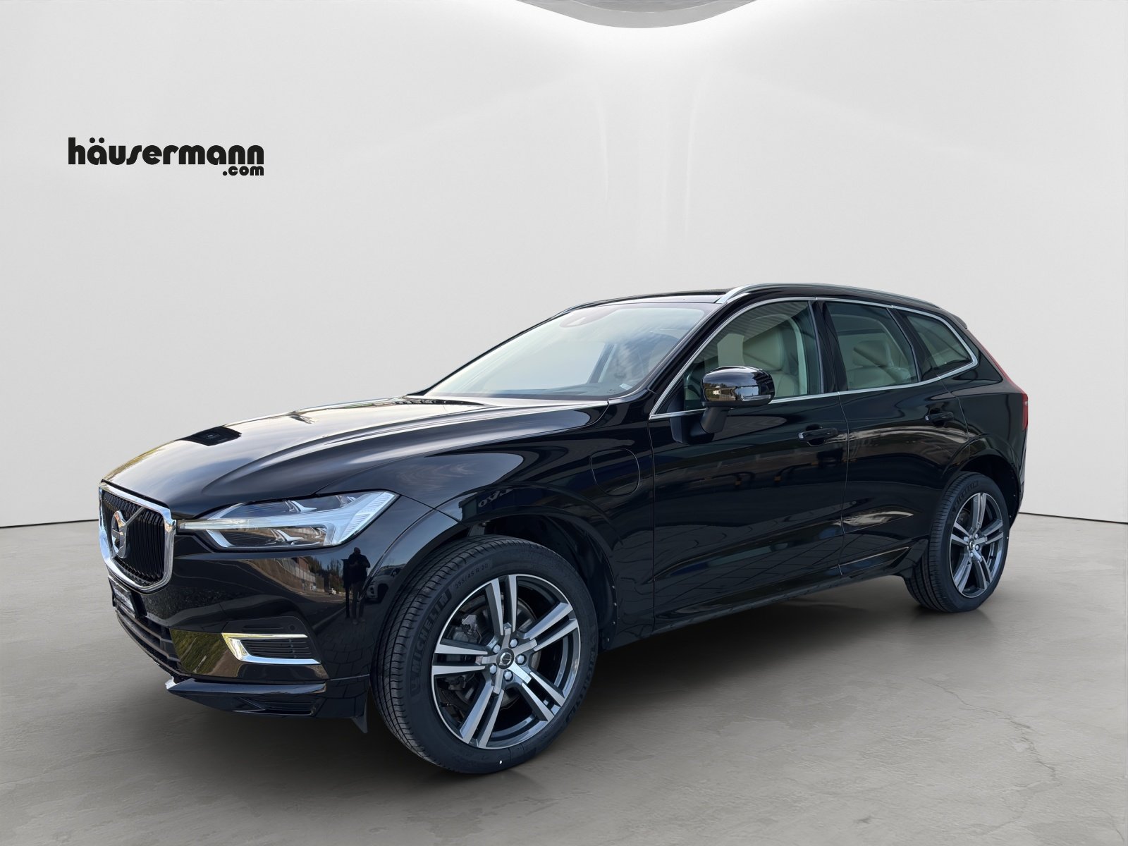VOLVO XC60 2.0 T8 TE Momentum eAWD