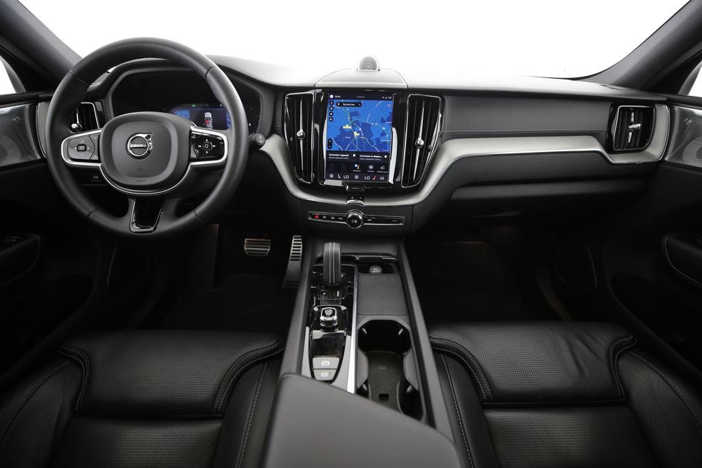 VOLVO XC60 2.0 B6 MH R-Design AWD, Hybride Léger Essence/Électricité, Occasion / Utilisé, Automatique - 6