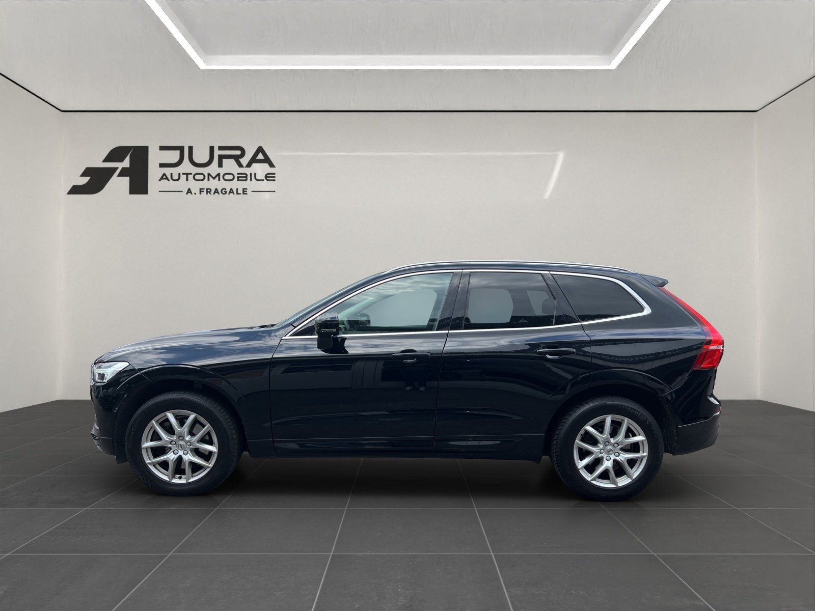 VOLVO XC60 2.0 B4 MH Momentum AWD, Hybride Léger Diesel/Électricité, Occasion / Utilisé, Automatique - 4