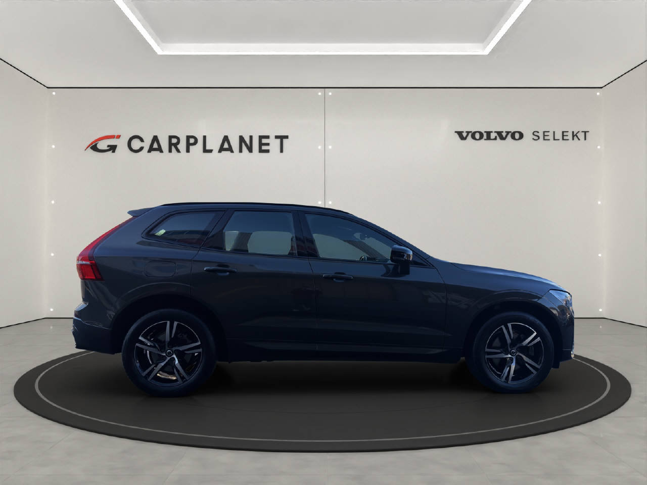 VOLVO XC60 2.0 B5 MH R-Design, Mild-Hybrid Benzin/Elektro, Occasion / Gebraucht, Automatik - 4