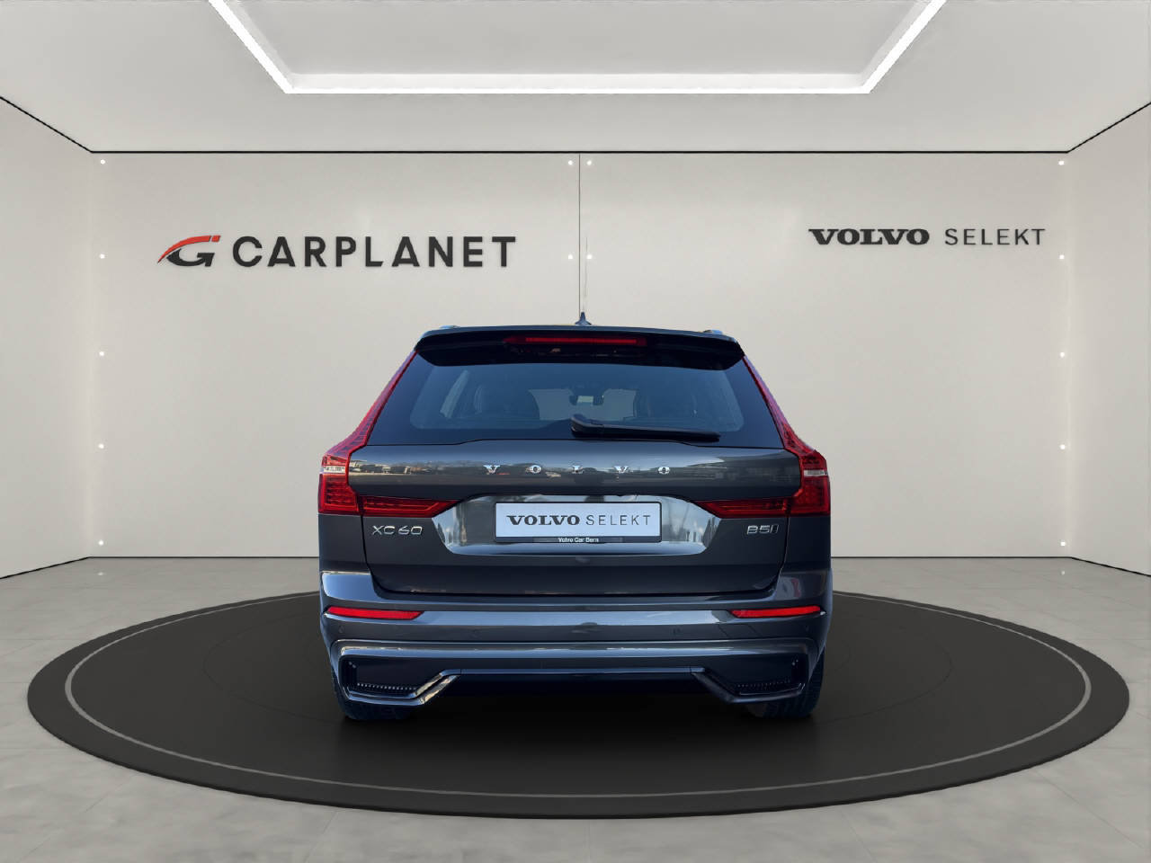 VOLVO XC60 2.0 B5 MH R-Design, Mild-Hybrid Benzin/Elektro, Occasion / Gebraucht, Automatik - 6