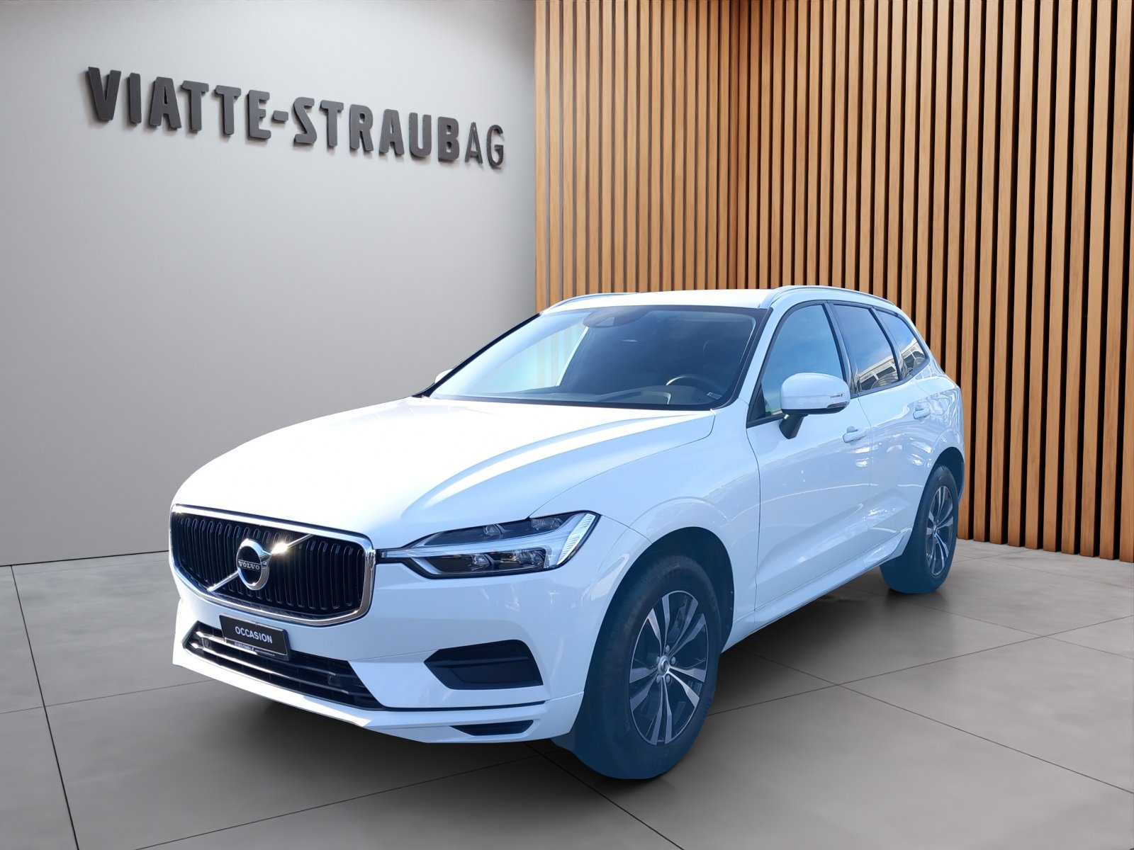 VOLVO XC60 2.0 T5 Momentum AWD