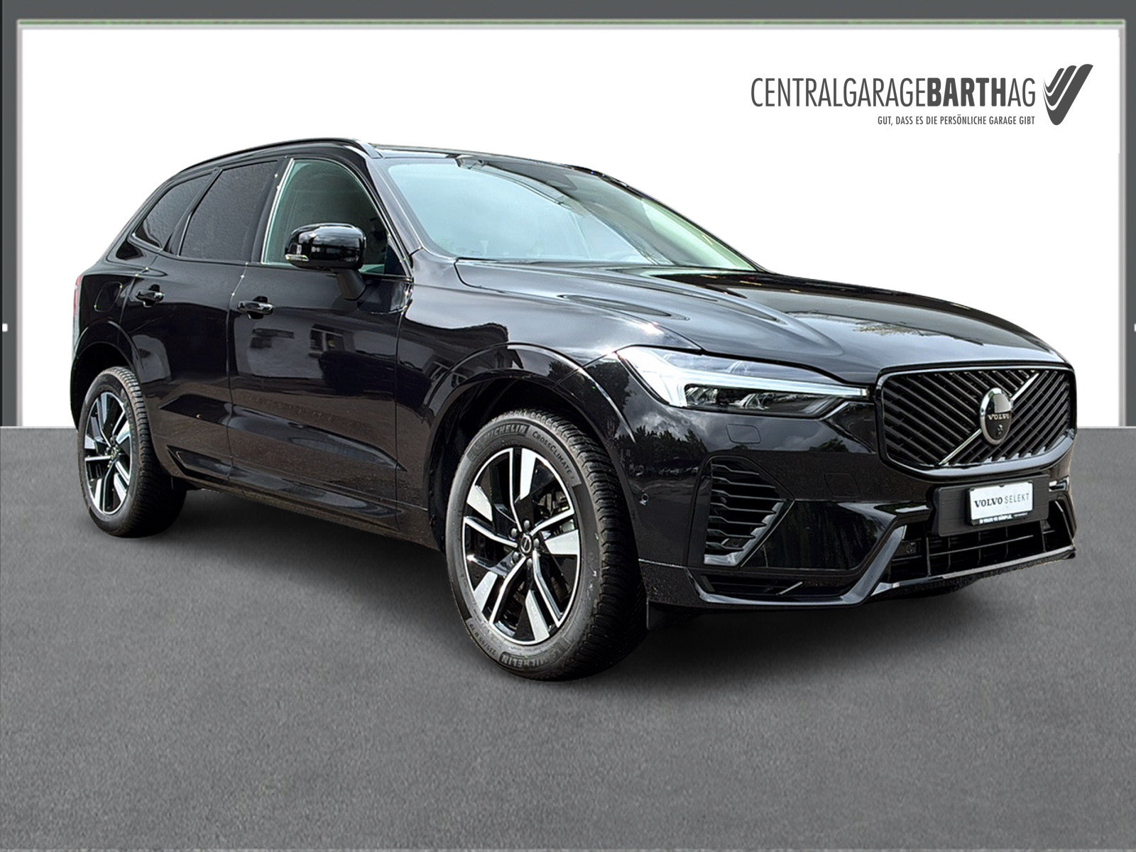 VOLVO XC60 2.0 T6 TE Plus Dark eAWD, Plug-in-Hybrid Petrol/Electric, Second hand / Used, Automatic - 3