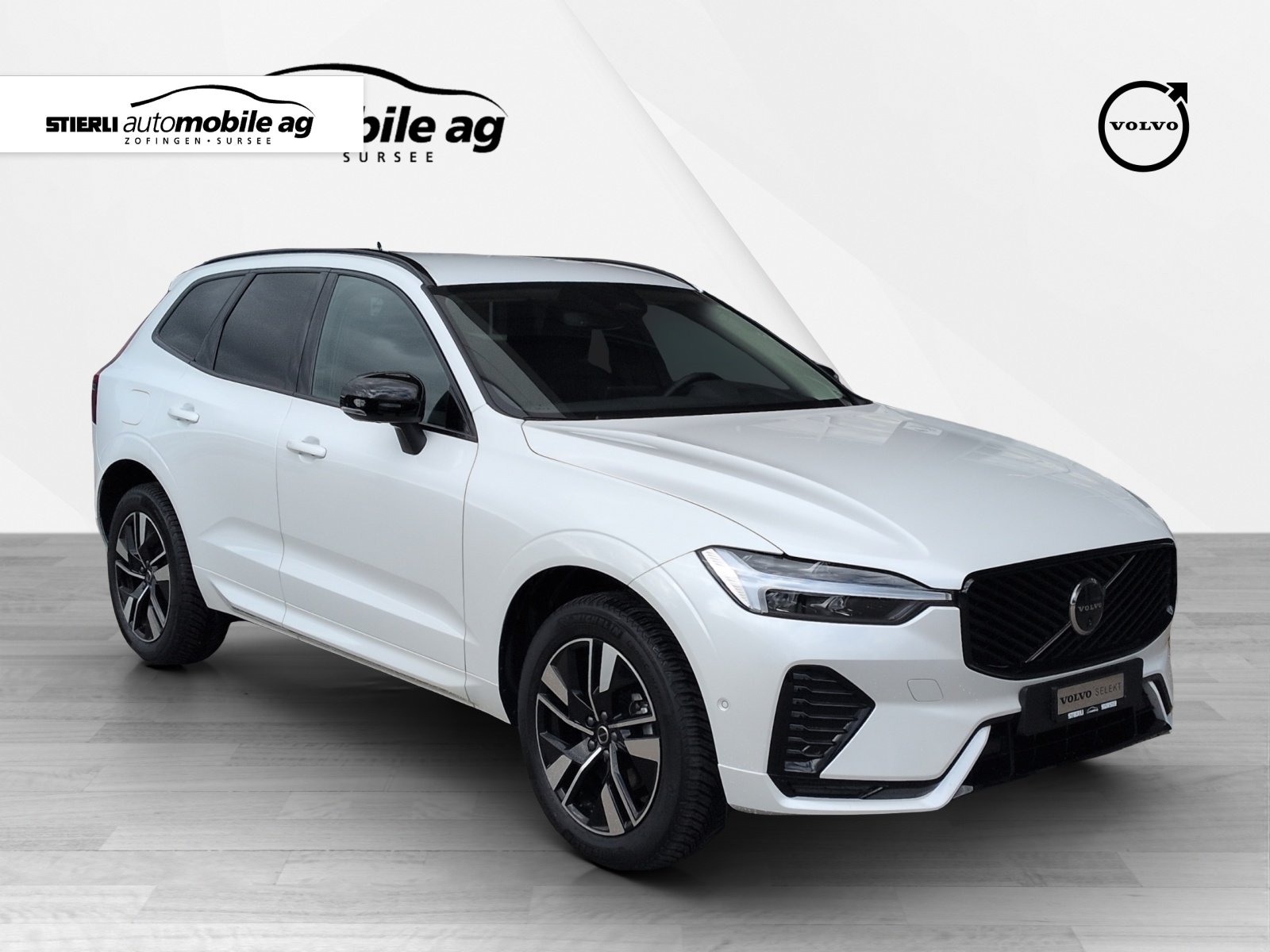 VOLVO XC60 2.0 B5 MH Plus Dark AWD, Mild-Hybrid Petrol/Electric, Second hand / Used, Automatic - 3