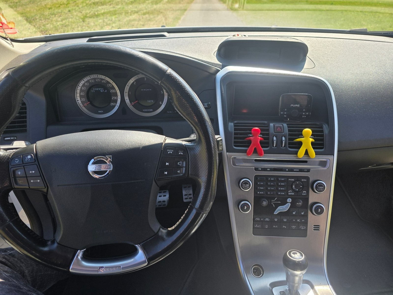 VOLVO XC60 2.4 D5 Momentum AWD, Diesel, Occasion / Utilisé, Automatique - 5