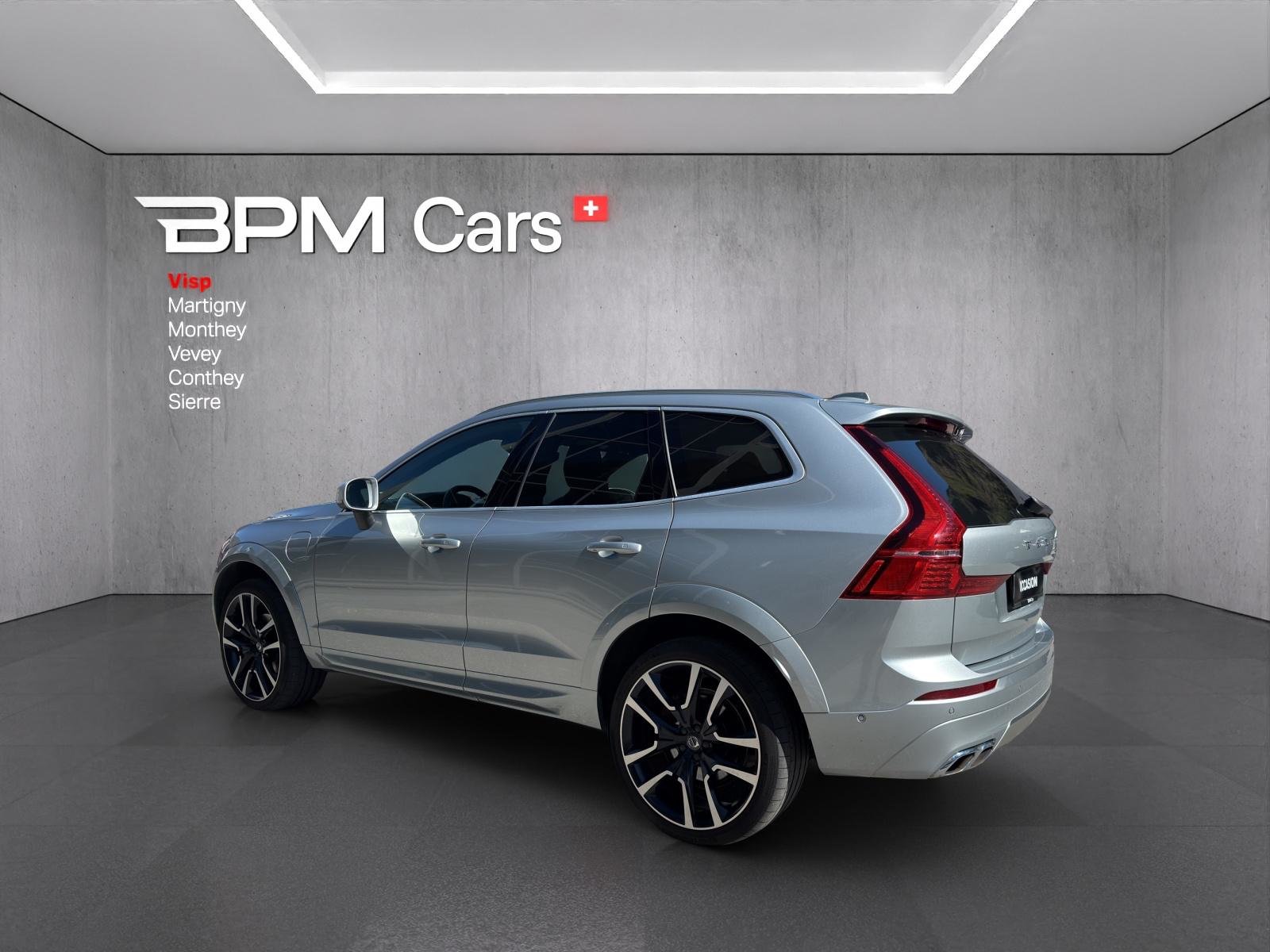 VOLVO XC60 T8 eAWD R-Design Geartronic, Plug-in-Hybrid Benzin/Elektro, Occasion / Gebraucht, Automatik - 3