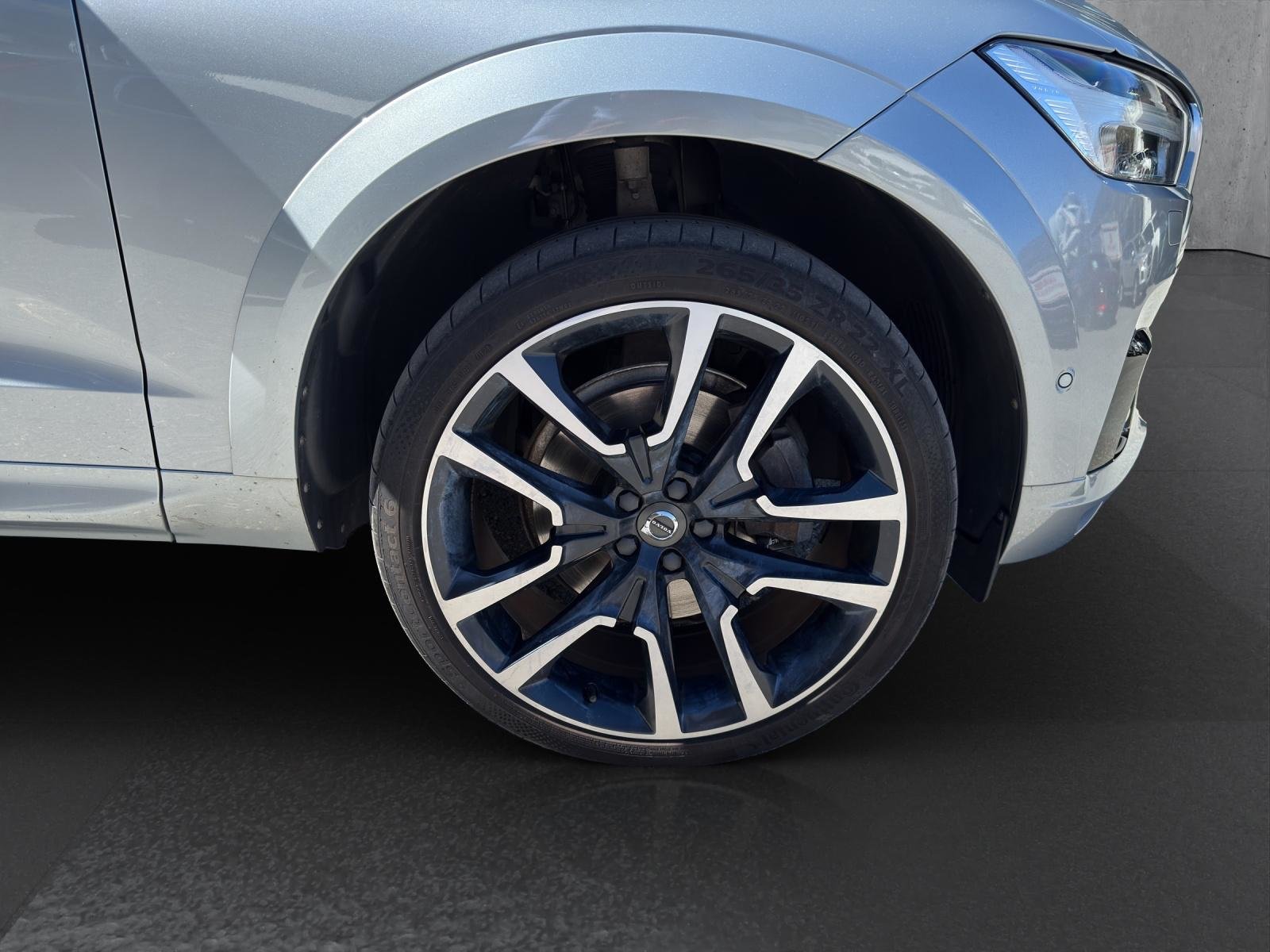 VOLVO XC60 T8 eAWD R-Design Geartronic, Plug-in-Hybrid Benzin/Elektro, Occasion / Gebraucht, Automatik - 7
