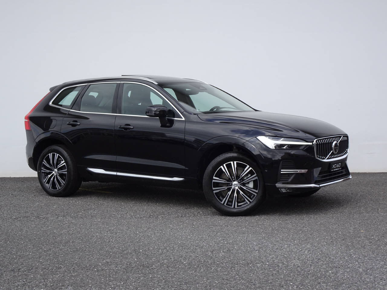 VOLVO XC60 2.0 B5 MH Inscription AWD