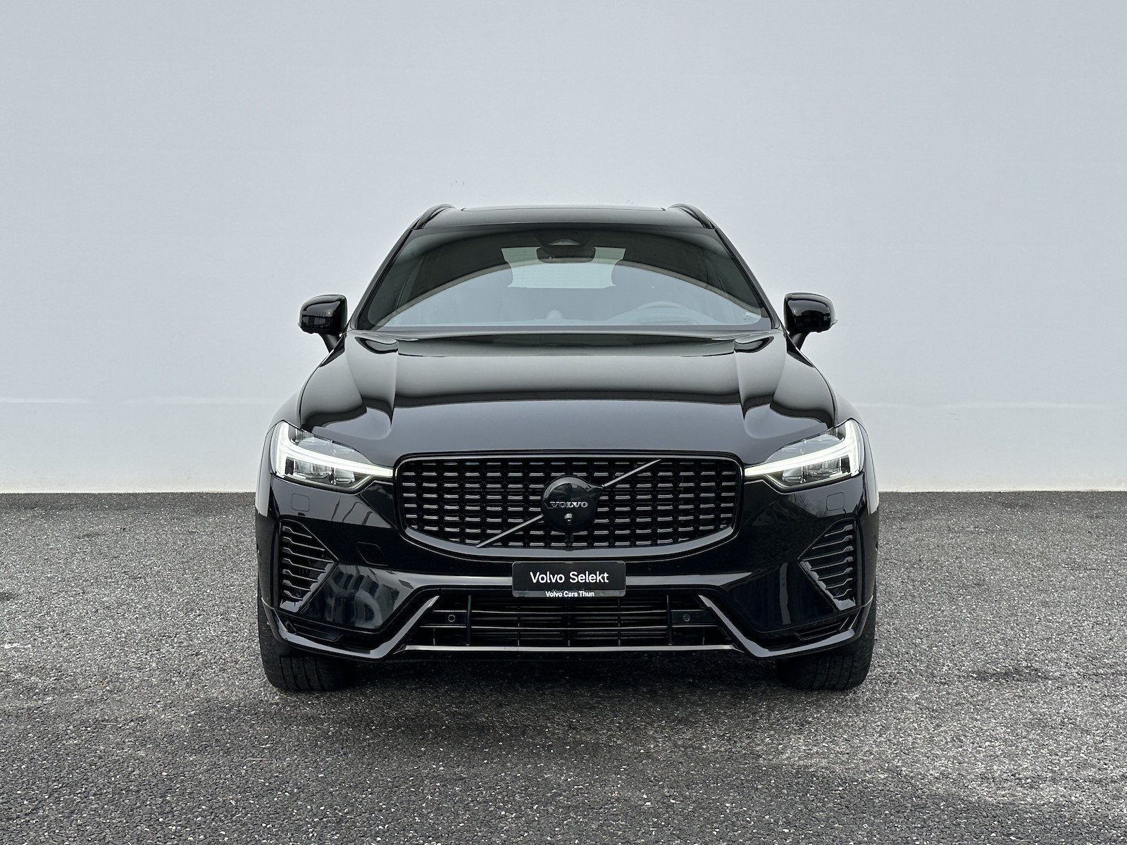 VOLVO XC60 2.0 T8 TE Xcentric Black Edition eAWD, Plug-in-Hybrid Benzin/Elektro, Occasion / Gebraucht, Automatik - 2