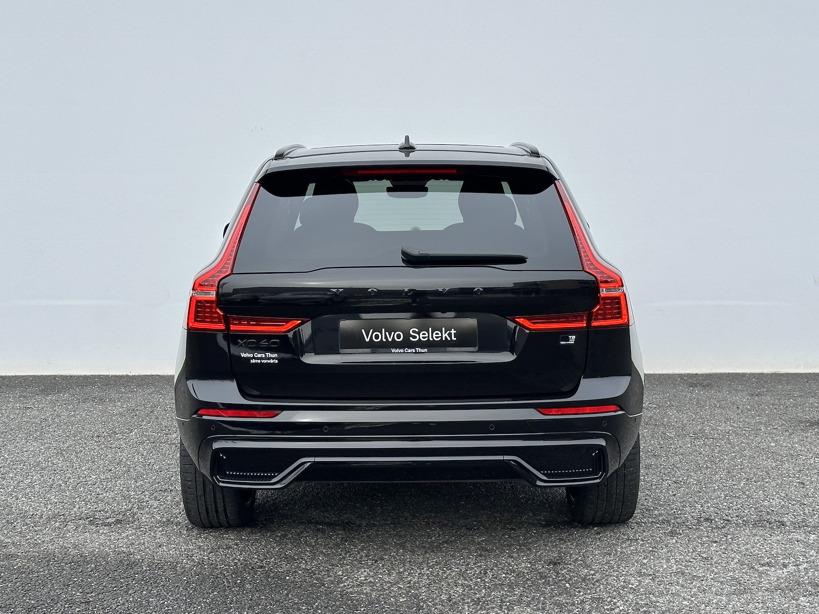 VOLVO XC60 2.0 T8 TE Xcentric Black Edition eAWD, Plug-in-Hybrid Benzin/Elektro, Occasion / Gebraucht, Automatik - 7