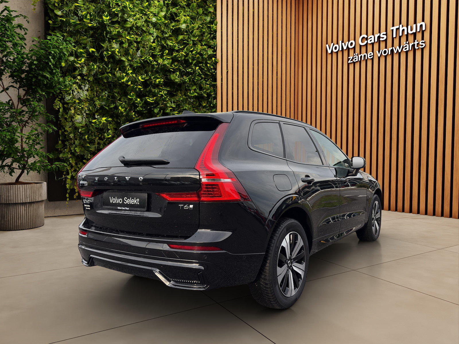 VOLVO XC60 2.0 T6 TE Plus Dark eAWD, Hybride Rechargeable Essence/Électricité, Occasion / Utilisé, Automatique - 4