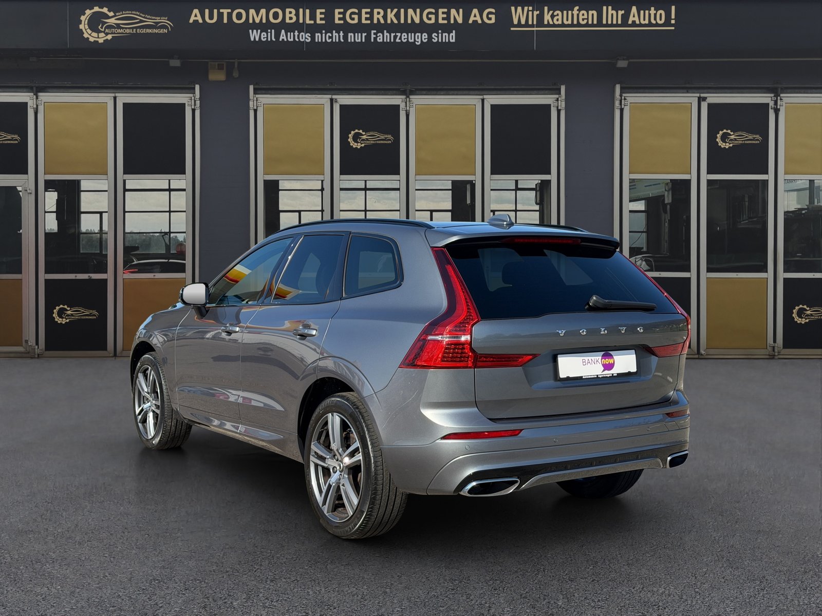 VOLVO XC60 B4 Diesel Mild Hybrid AWD R-Design Geartronic, Hybride Leggero Diesel/Elettrica, Occasioni / Usate, Automatico - 7