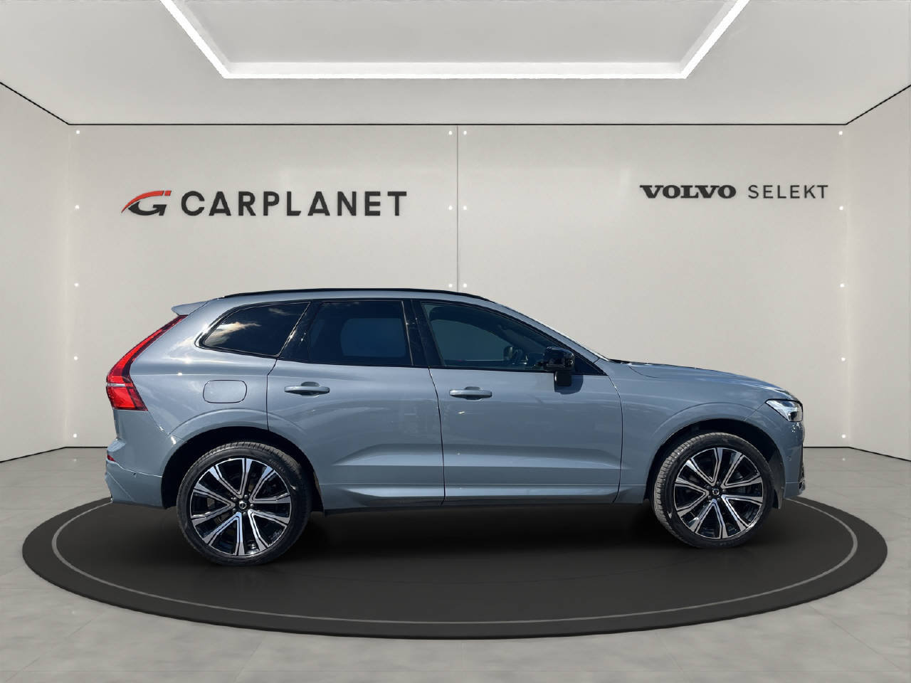 VOLVO XC60 2.0 T8 TE R-Design eAWD, Hybride Rechargeable Essence/Électricité, Occasion / Utilisé, Automatique - 4
