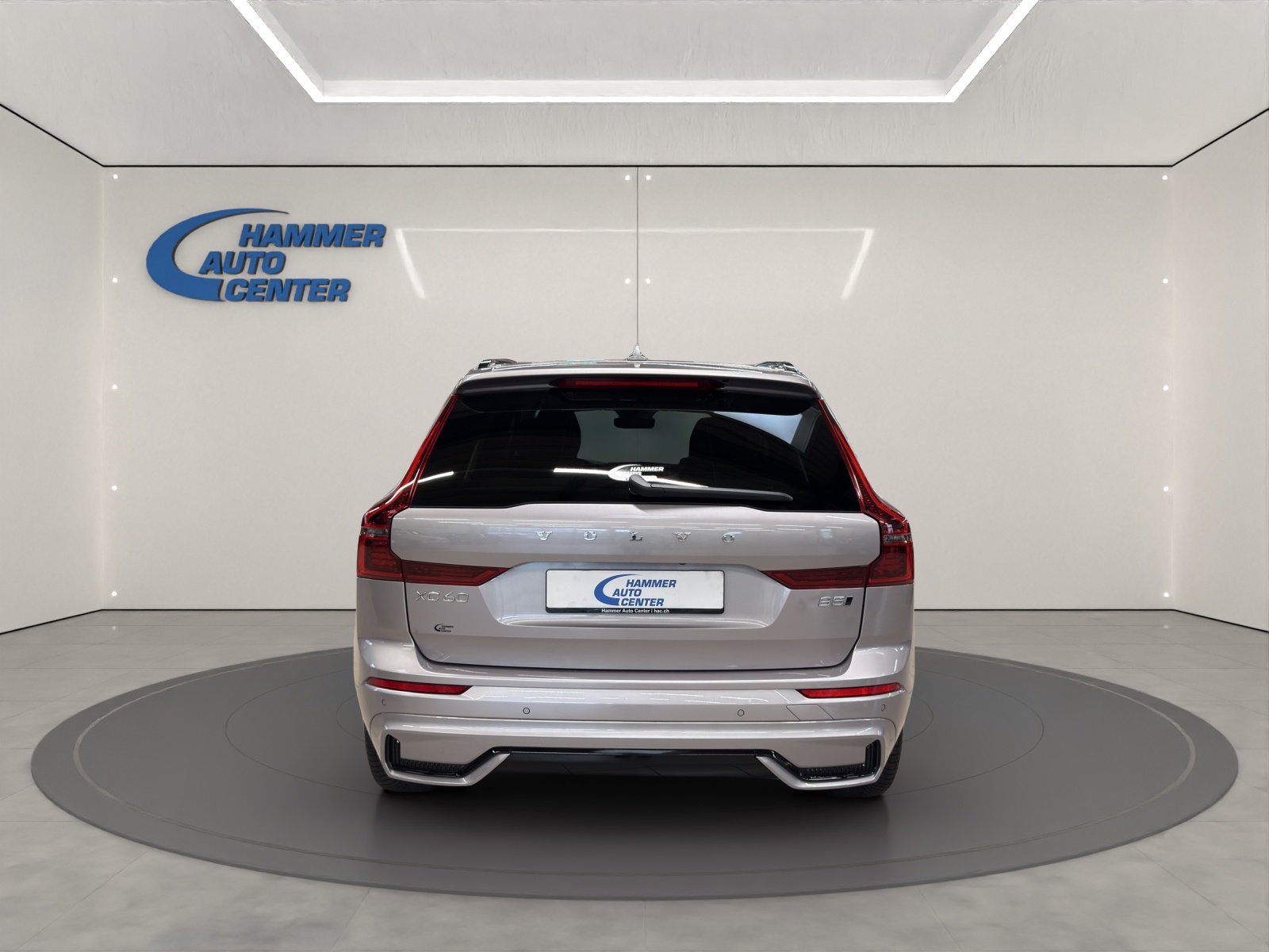 VOLVO XC60 2.0 B5 MH Plus Dark AWD, Benzin, Occasion / Gebraucht, Automatik - 5