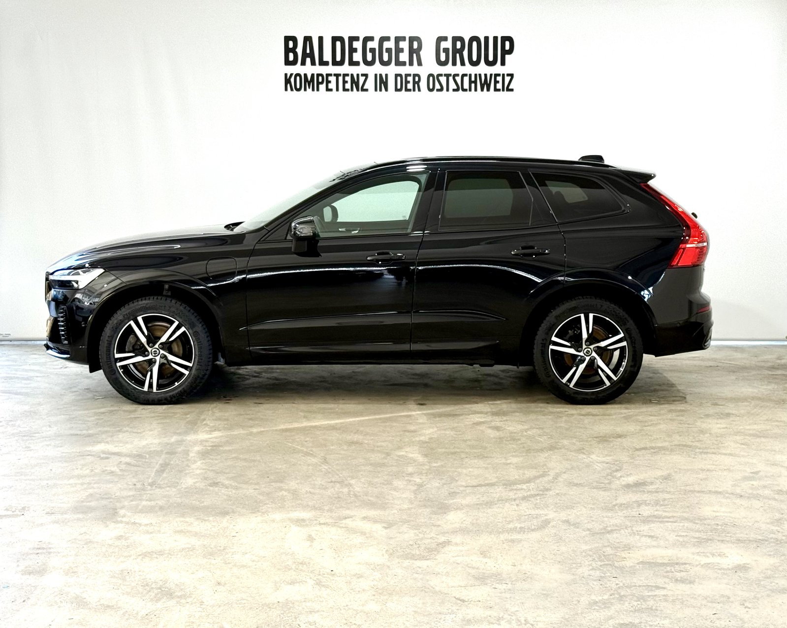 VOLVO XC60 2.0 T6 TE R-Design eAWD, Voll-Hybrid Benzin/Elektro, Occasion / Gebraucht, Automatik - 2